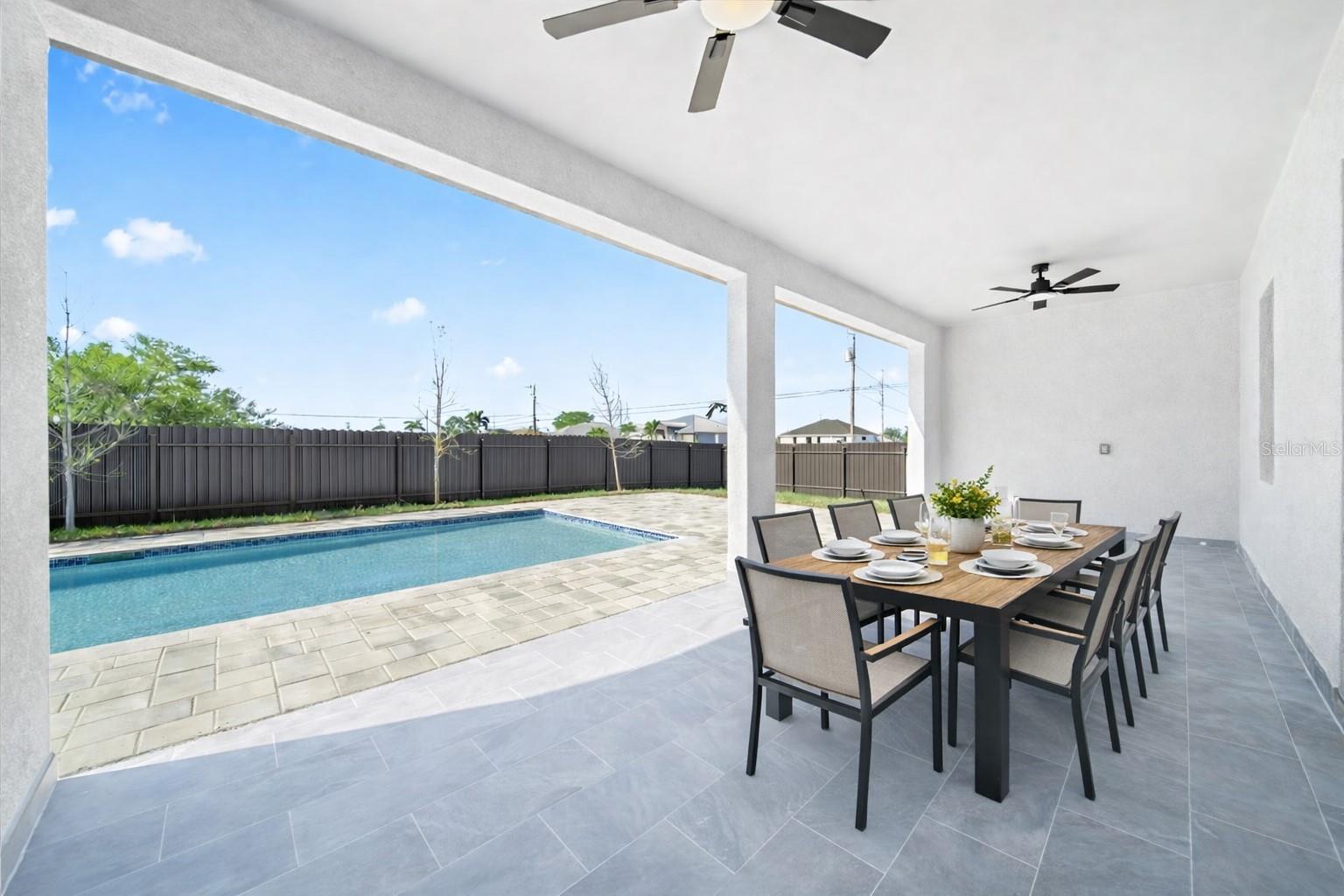 1226 NE 5TH PL, CAPE CORAL, FL, 33909