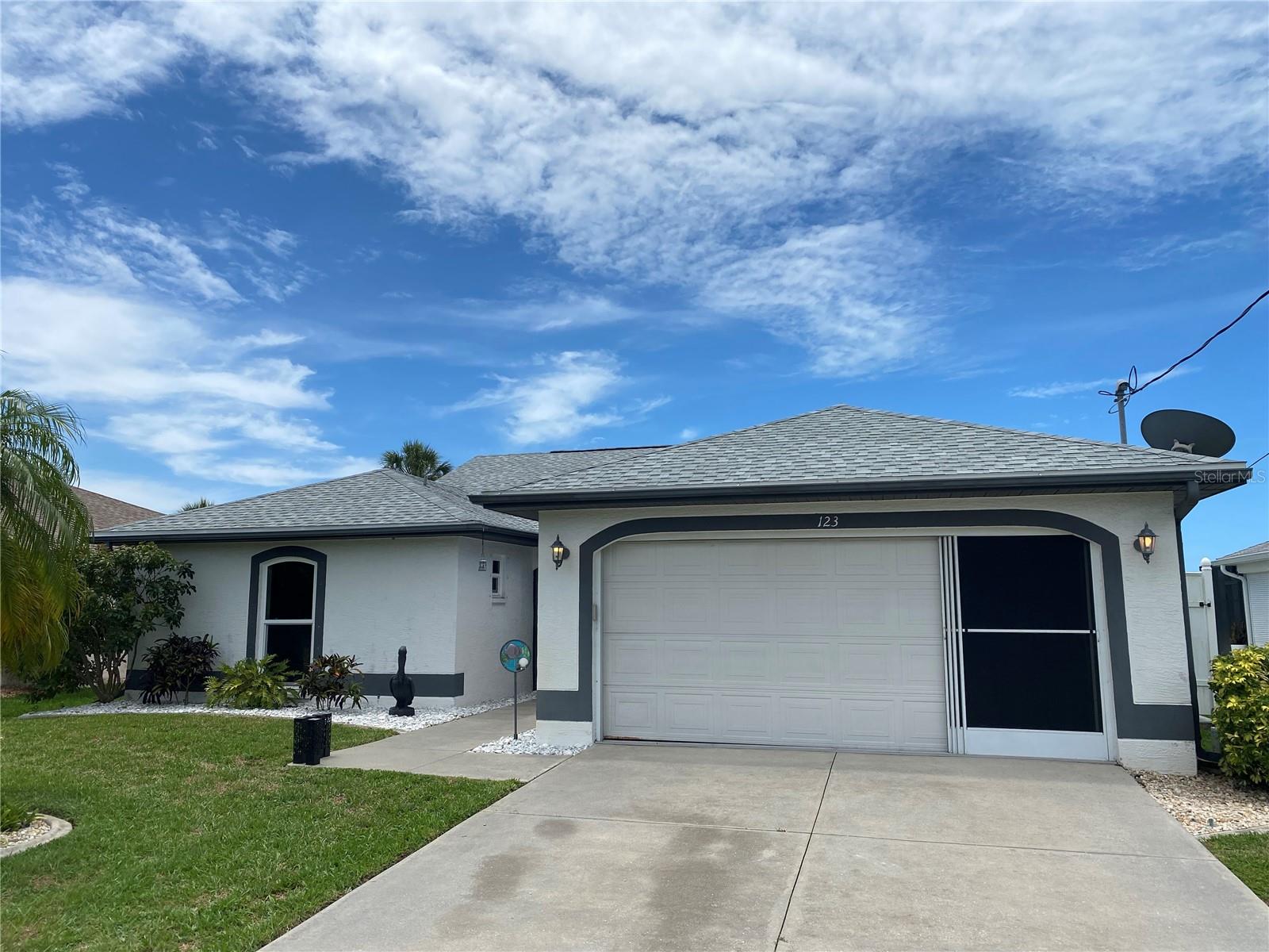 123 KINGS DR, ROTONDA WEST, FL, 33947