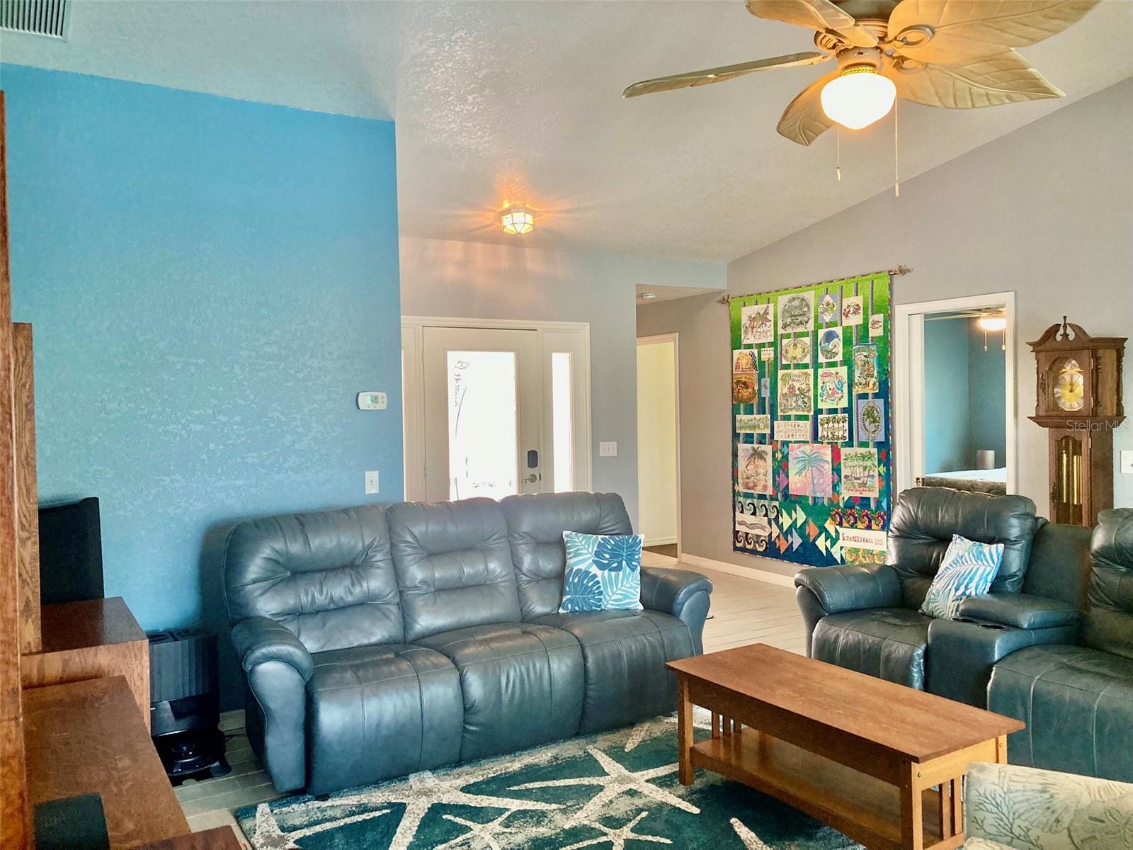 123 KINGS DR, ROTONDA WEST, FL, 33947
