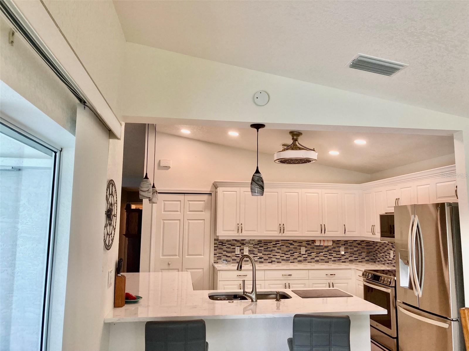 123 KINGS DR, ROTONDA WEST, FL, 33947
