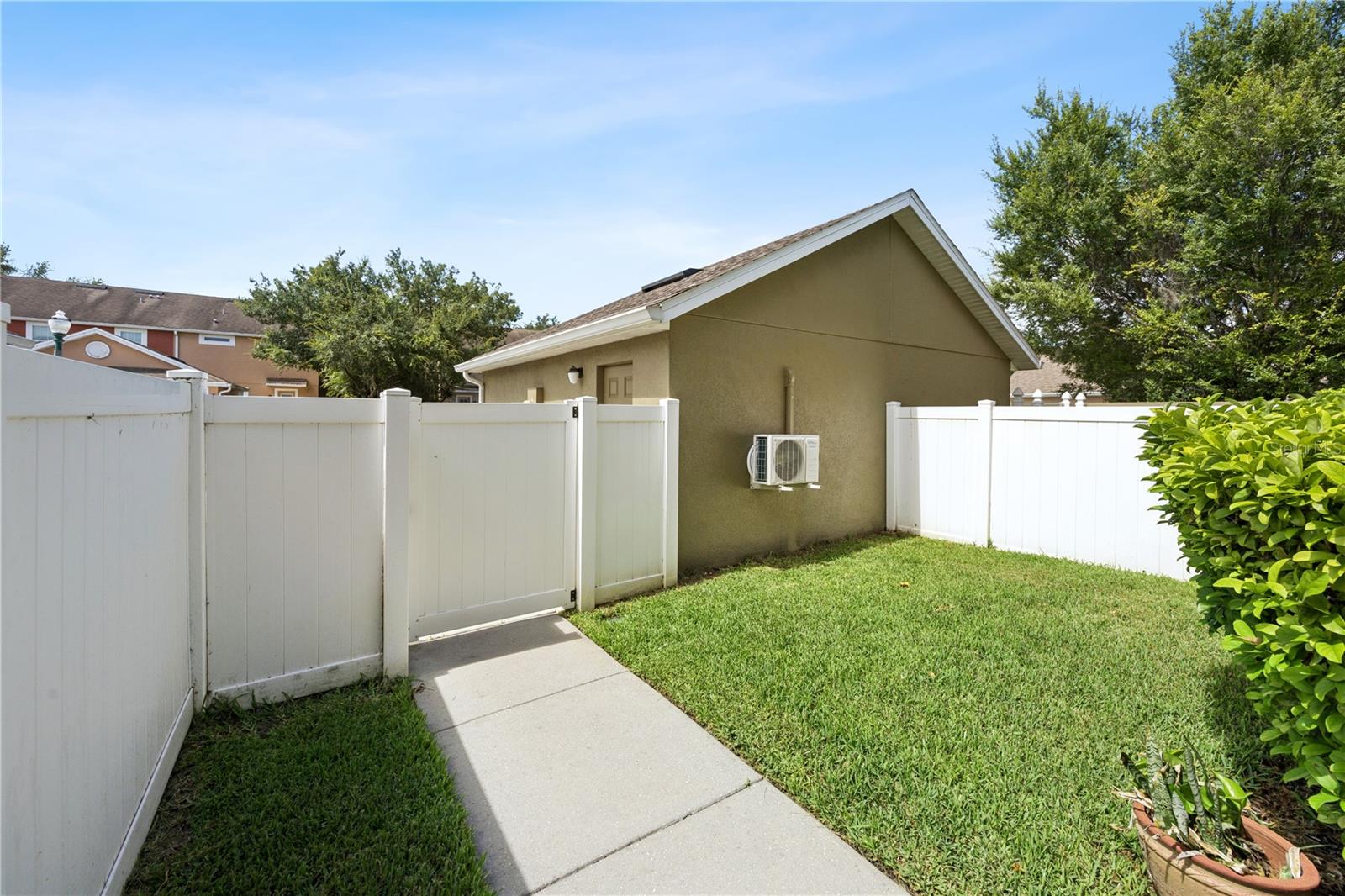 7964 EDGEWOOD FOREST DR, ORLANDO, FL, 32827