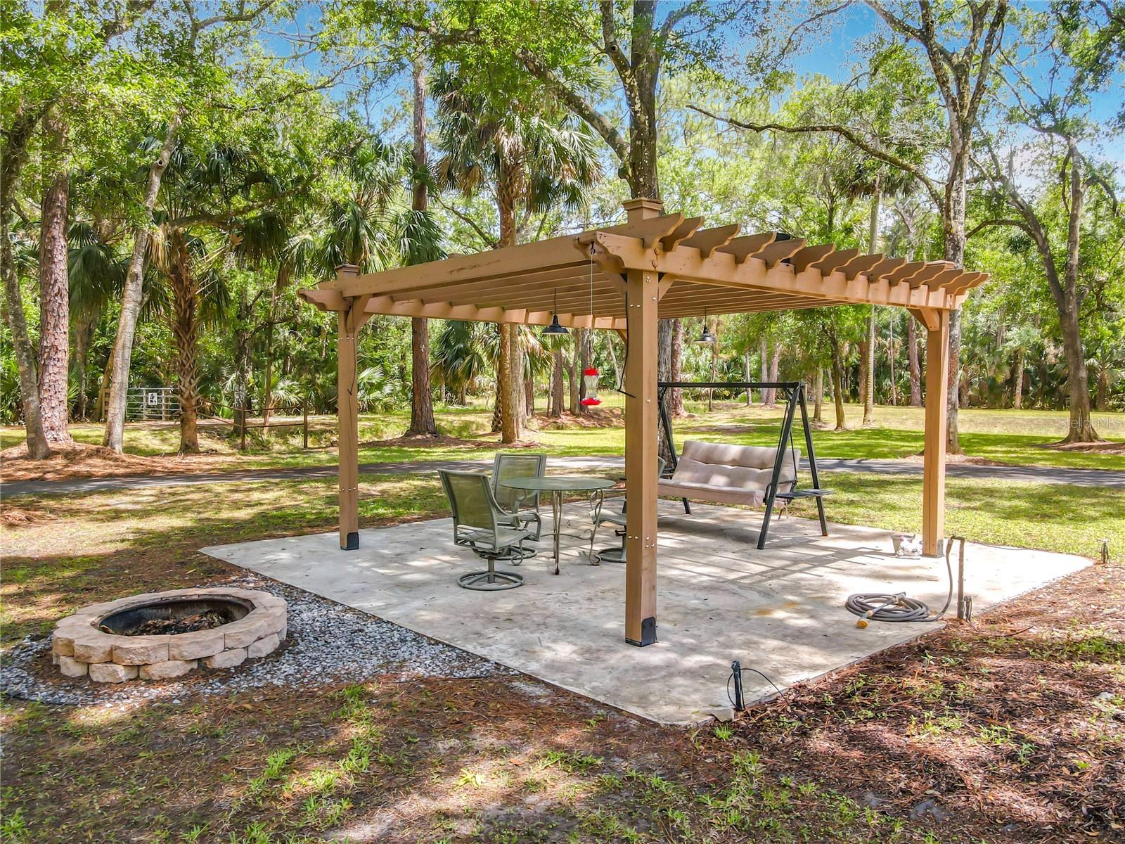 1395 MAYTOWN RD, OSTEEN, FL, 32764