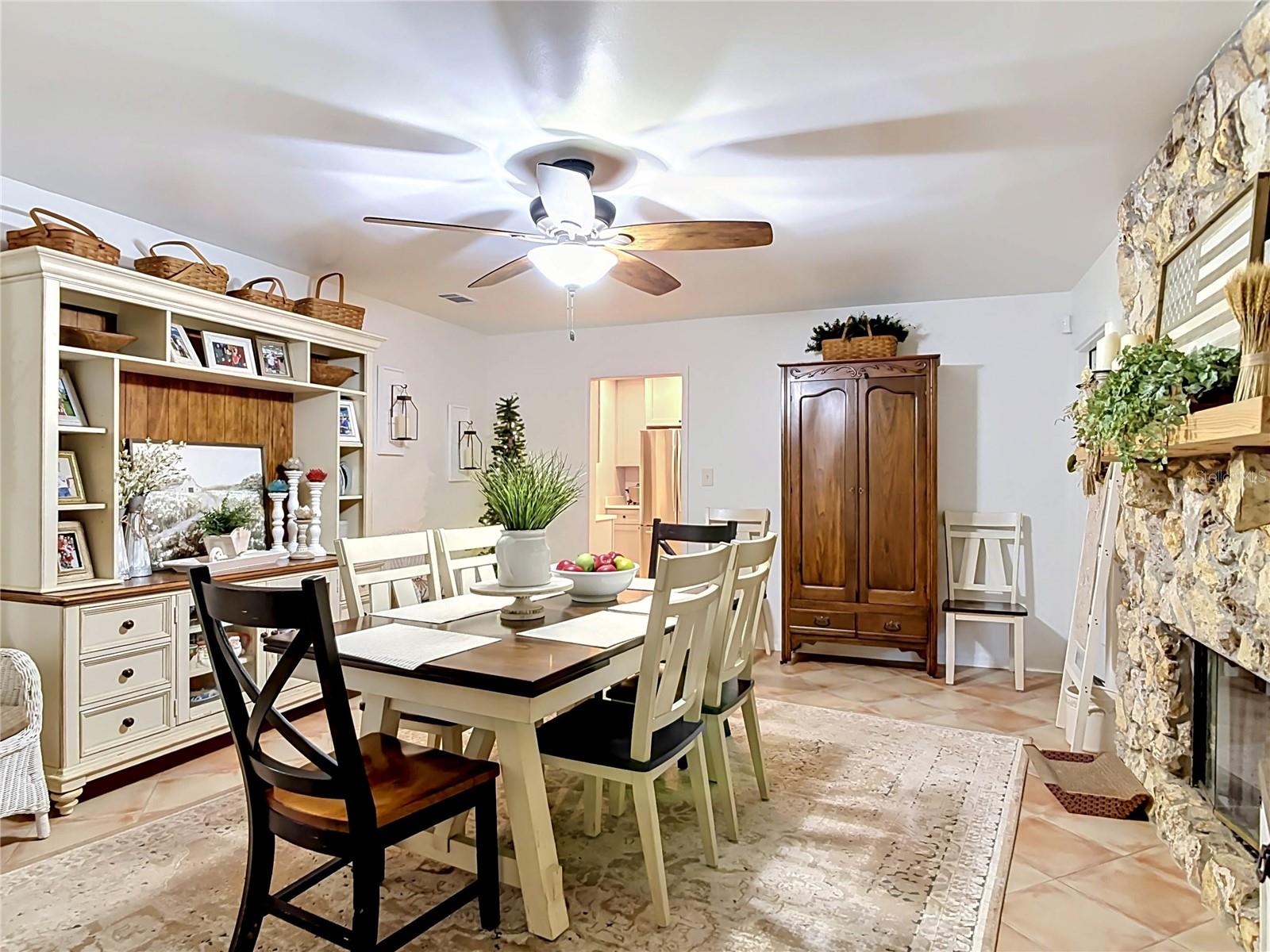 1395 MAYTOWN RD, OSTEEN, FL, 32764