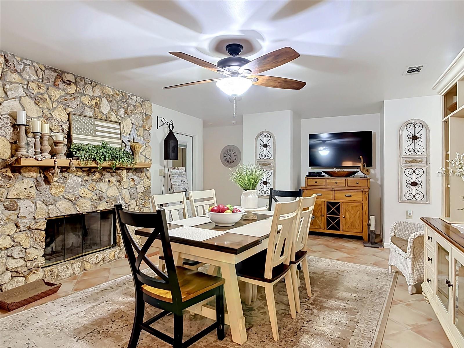 1395 MAYTOWN RD, OSTEEN, FL, 32764