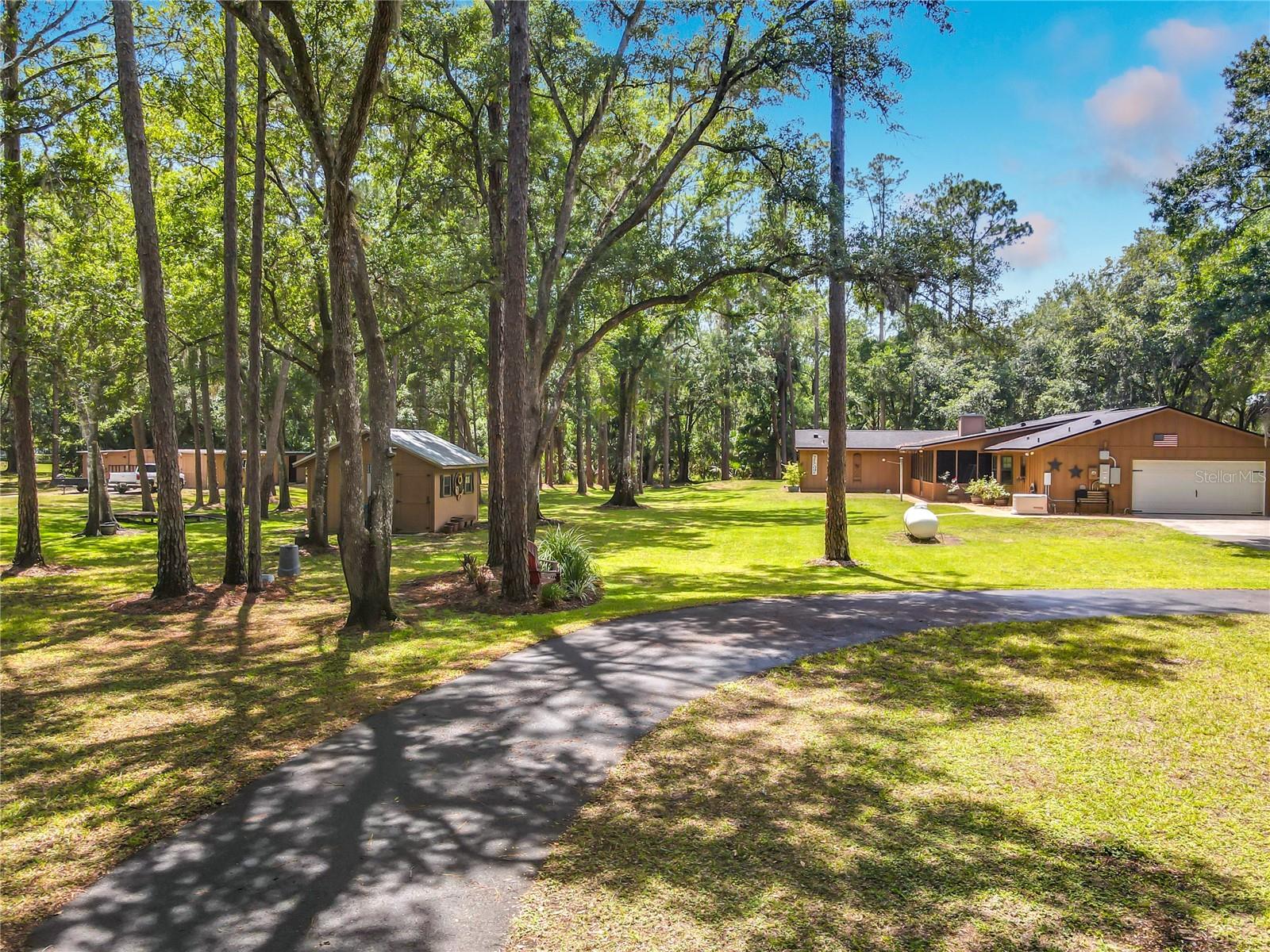 1395 MAYTOWN RD, OSTEEN, FL, 32764