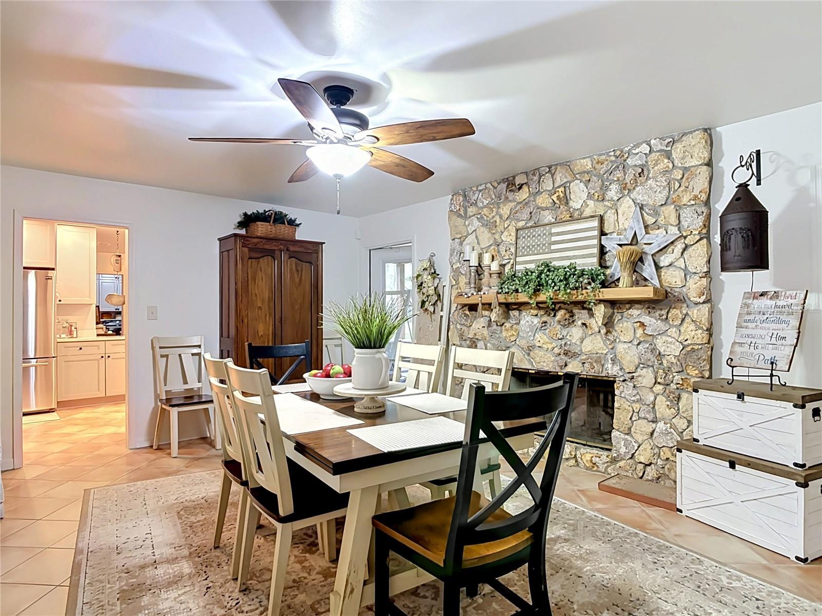 1395 MAYTOWN RD, OSTEEN, FL, 32764