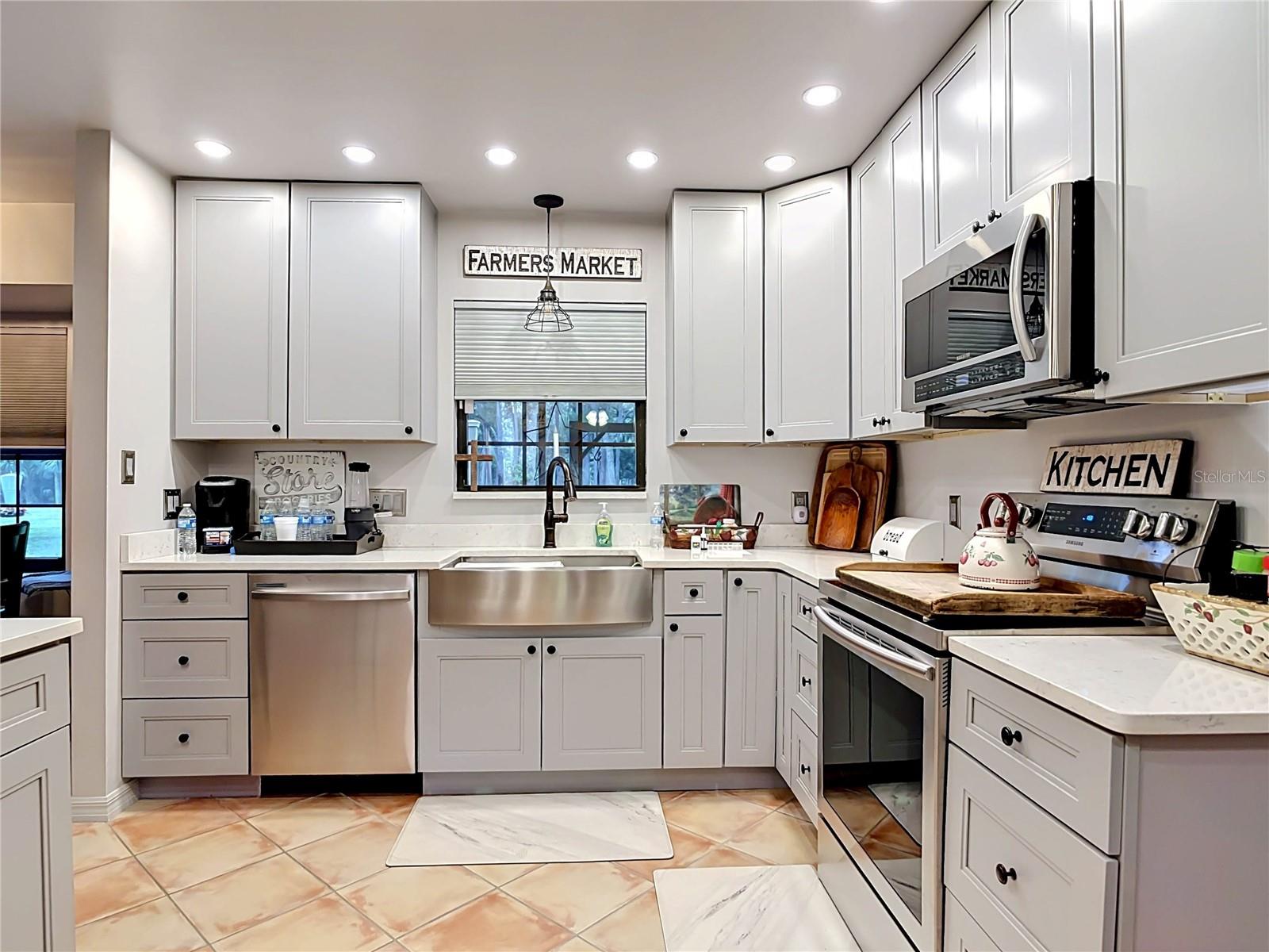 1395 MAYTOWN RD, OSTEEN, FL, 32764