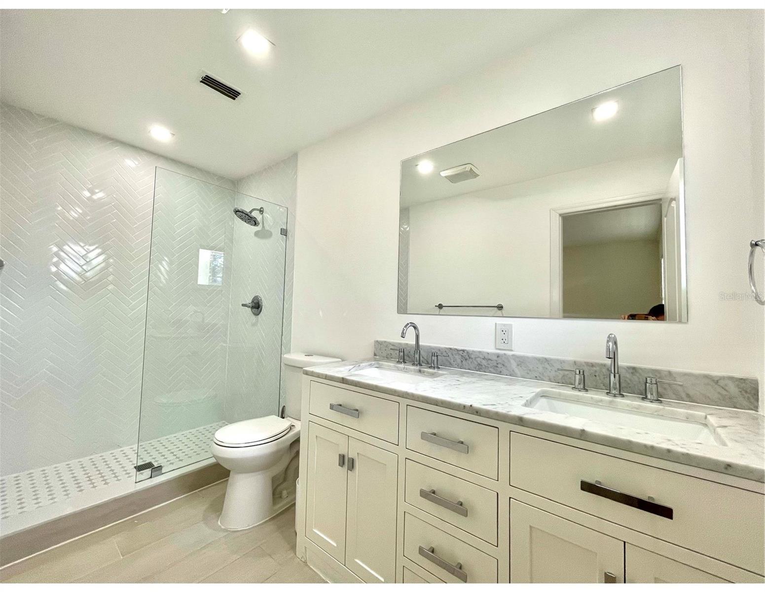 1772 INLET DR, NORTH FORT MYERS, FL, 33903