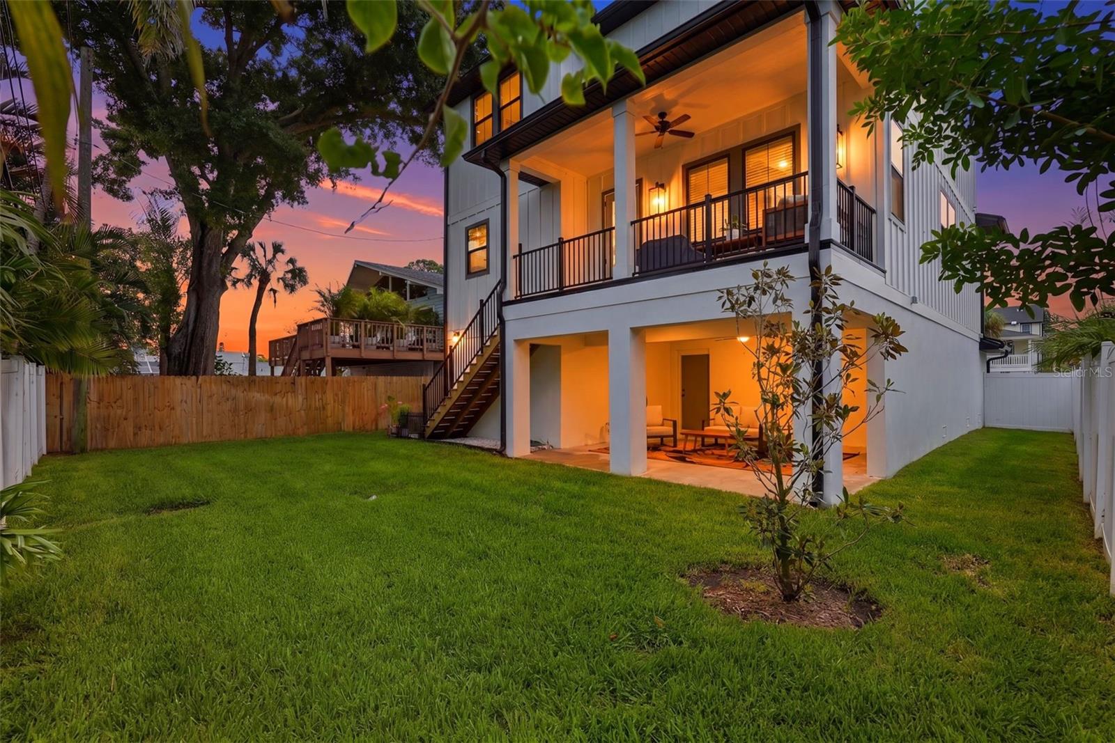 1727 MARYLAND AVE NE, ST PETERSBURG, FL, 33703