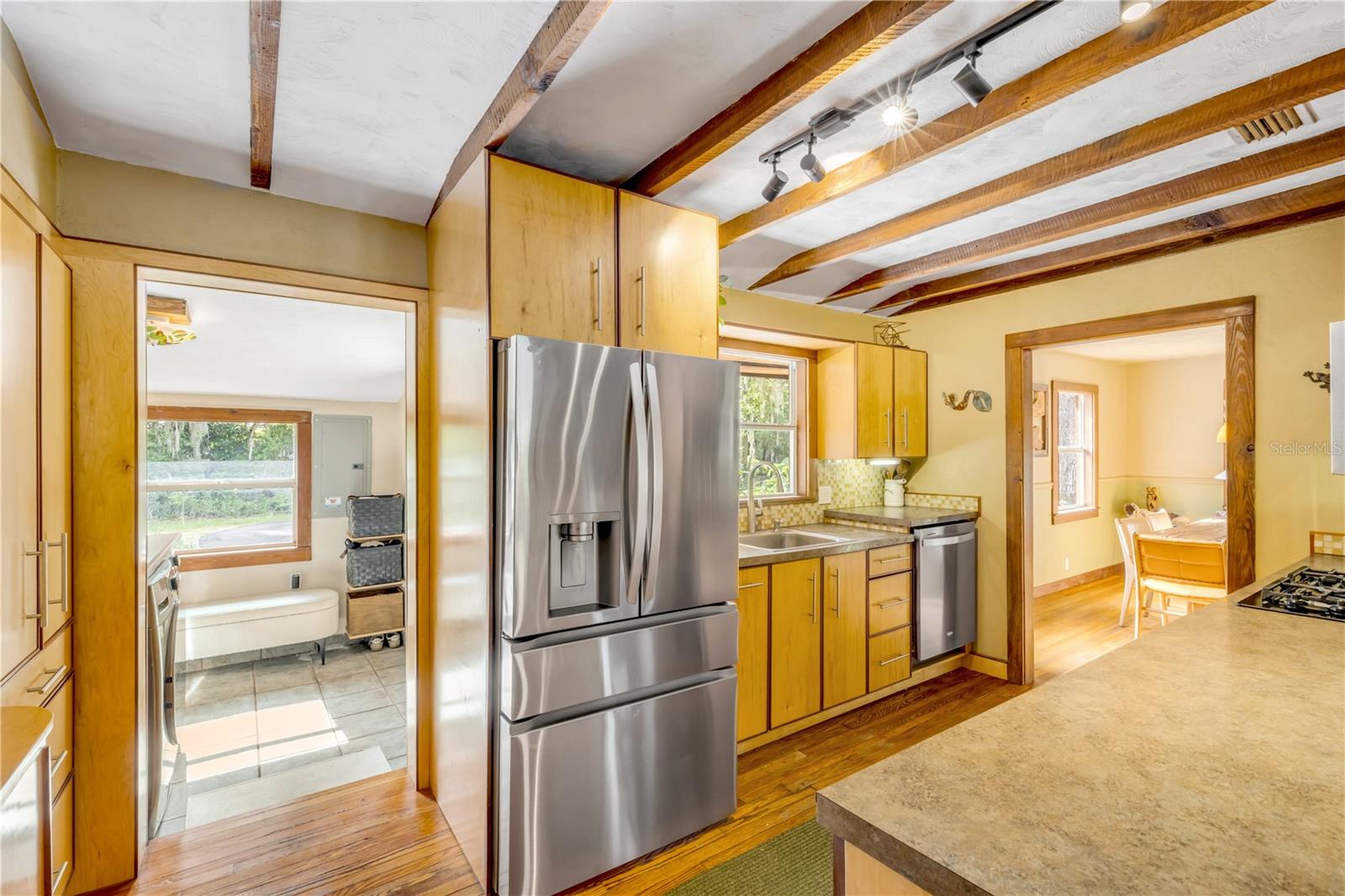 233 W ARIEL RD, EDGEWATER, FL, 32141
