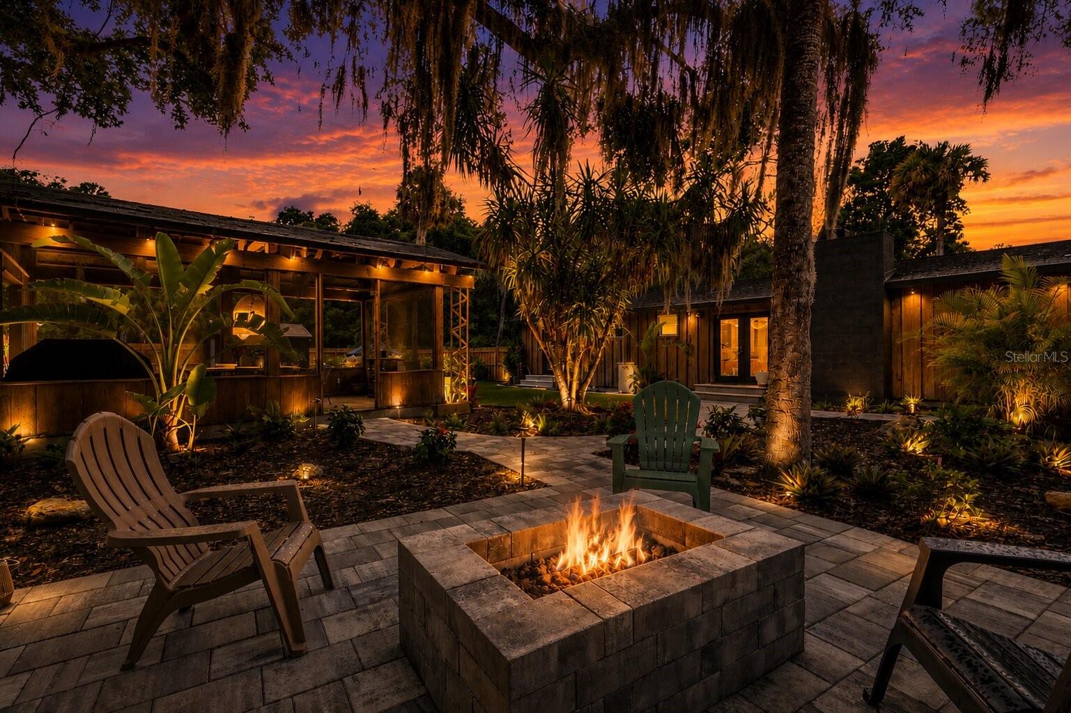 233 W ARIEL RD, EDGEWATER, FL, 32141