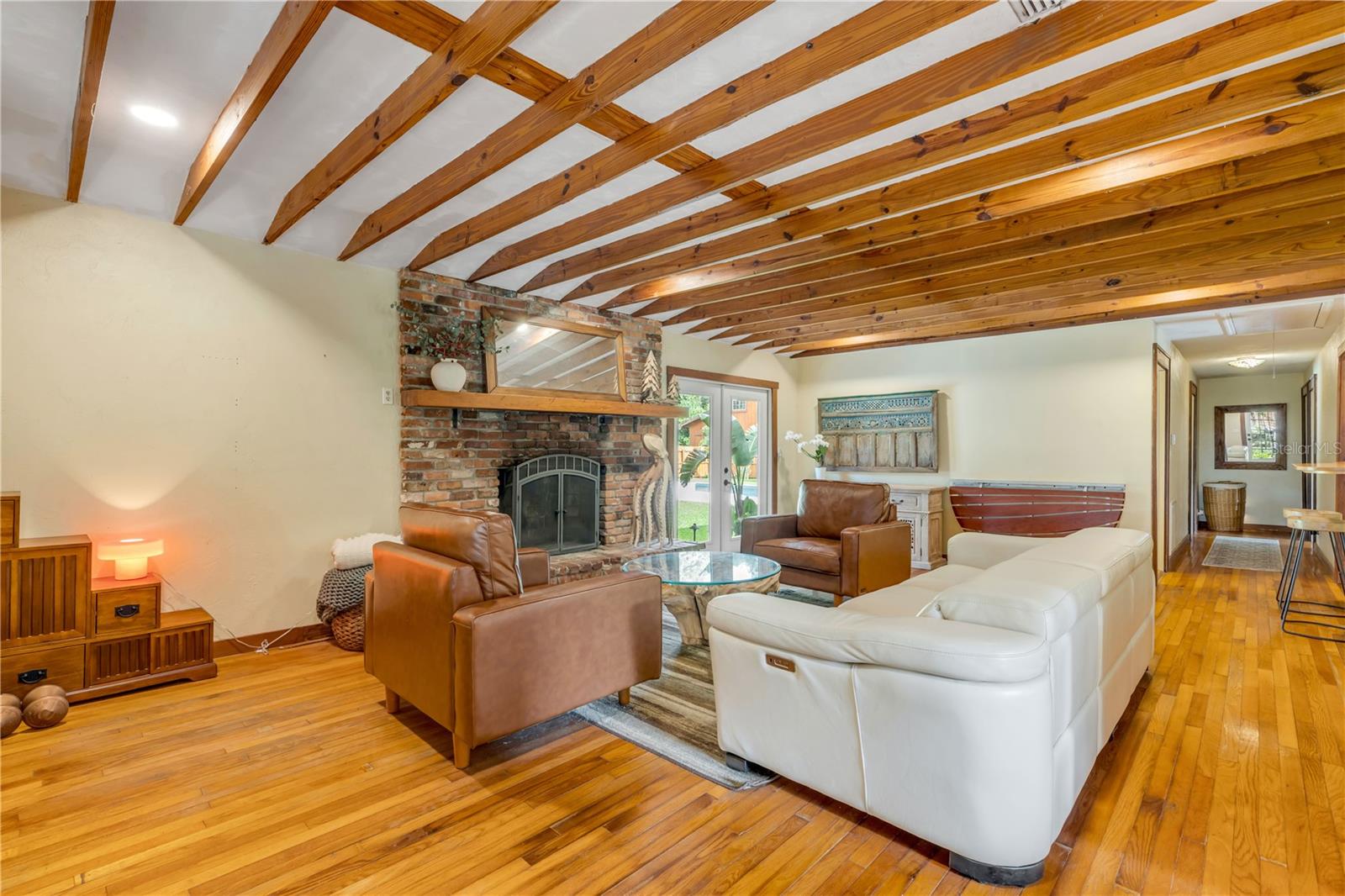 233 W ARIEL RD, EDGEWATER, FL, 32141