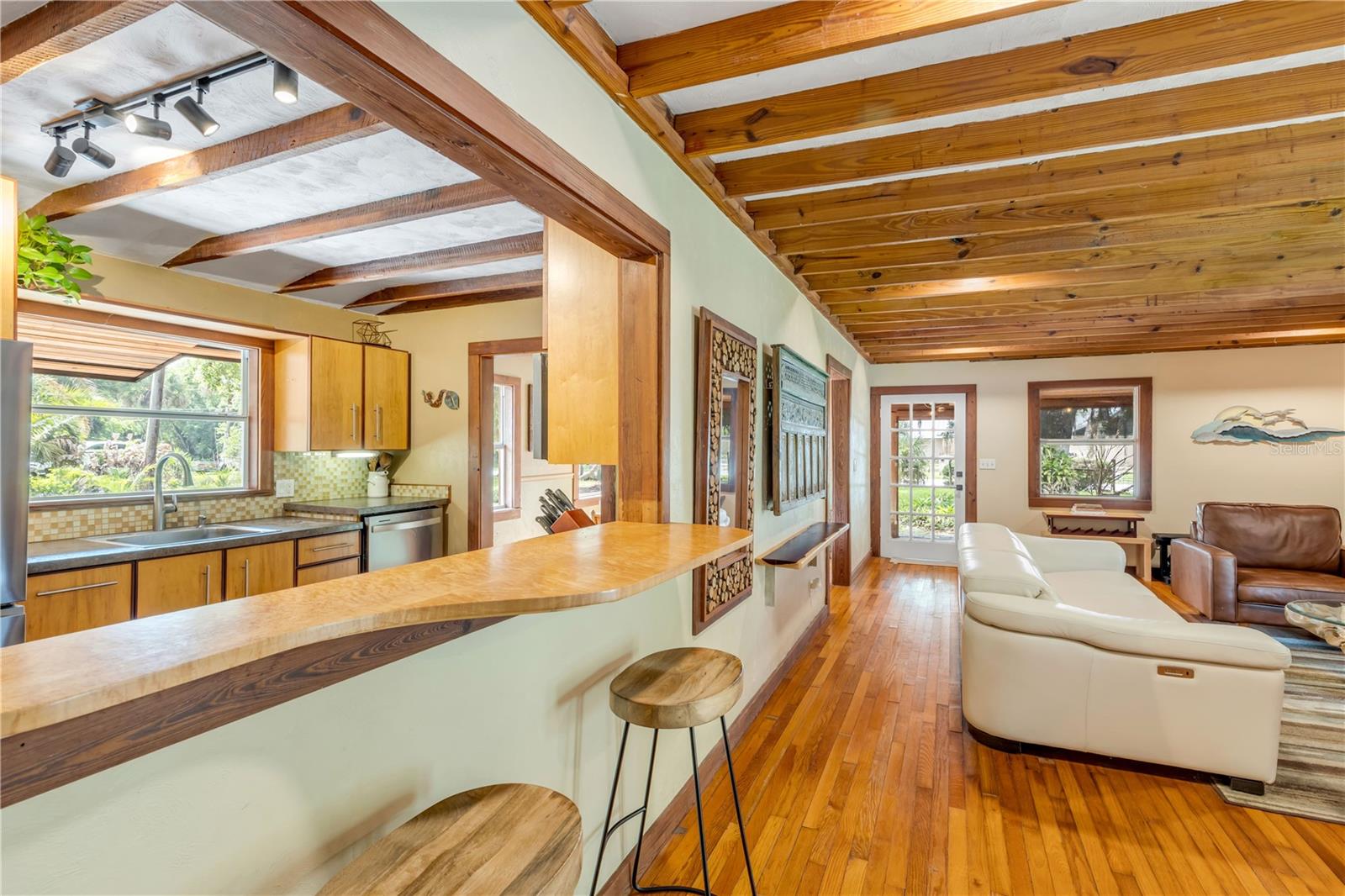233 W ARIEL RD, EDGEWATER, FL, 32141