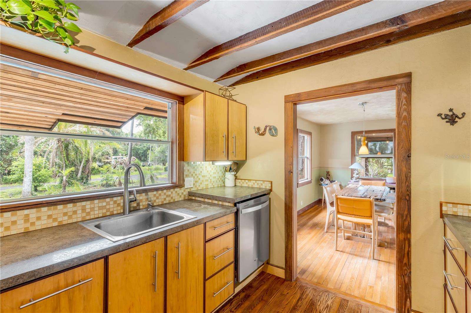 233 W ARIEL RD, EDGEWATER, FL, 32141