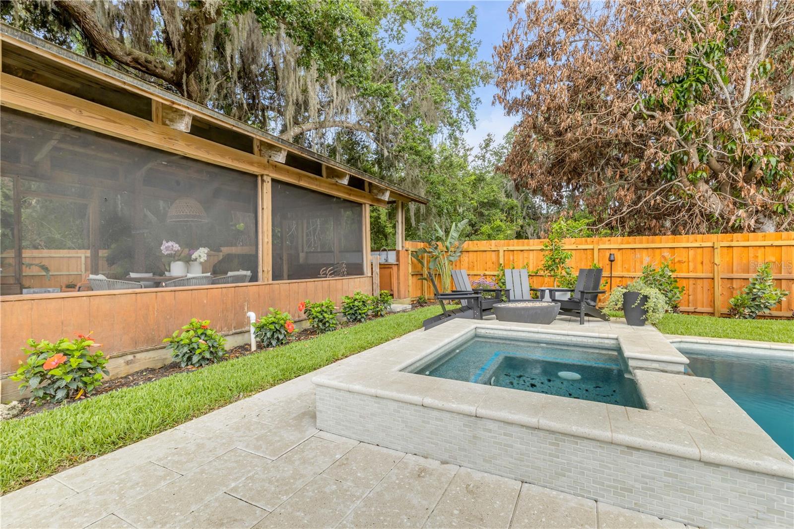 233 W ARIEL RD, EDGEWATER, FL, 32141