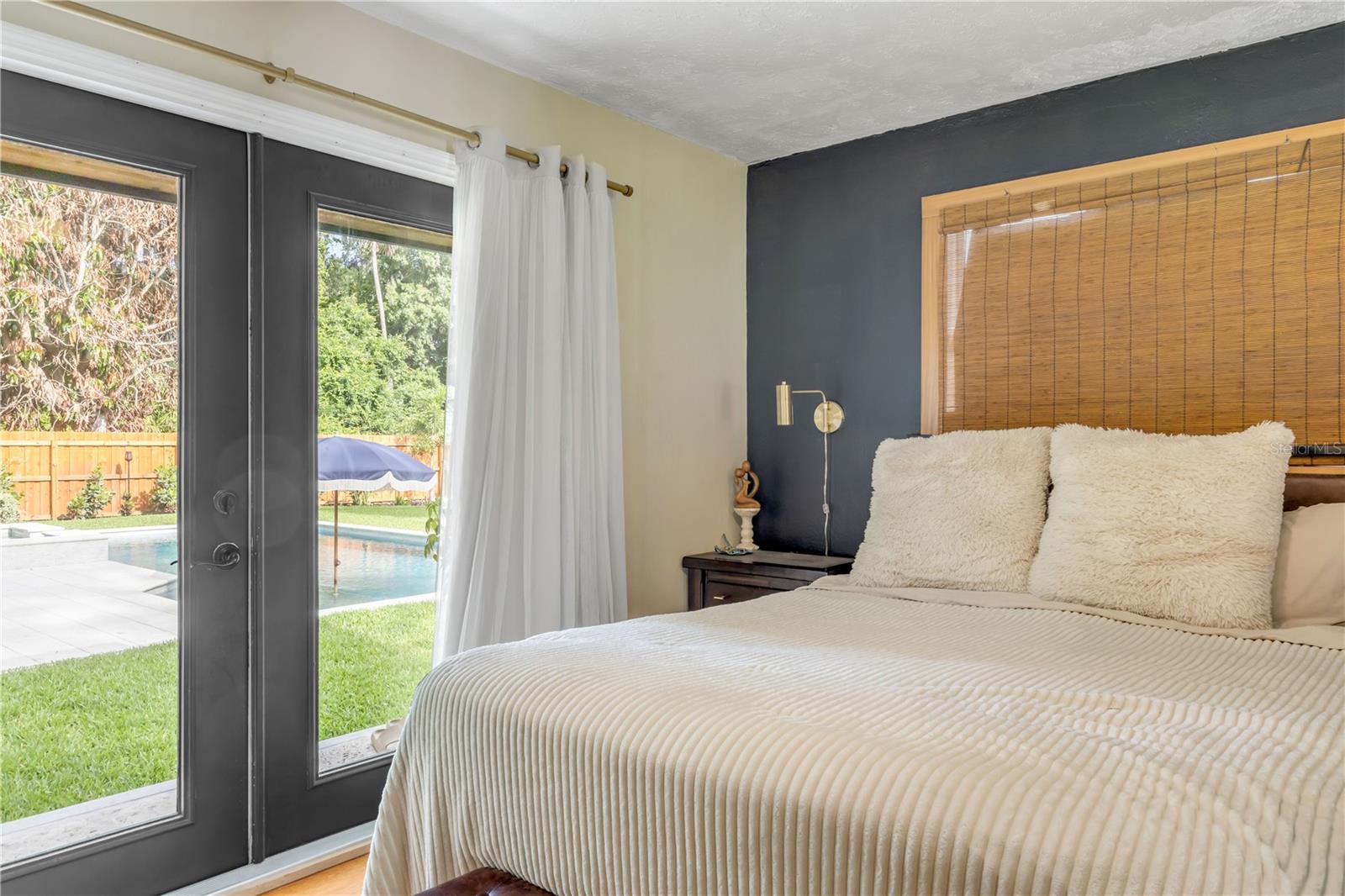 233 W ARIEL RD, EDGEWATER, FL, 32141