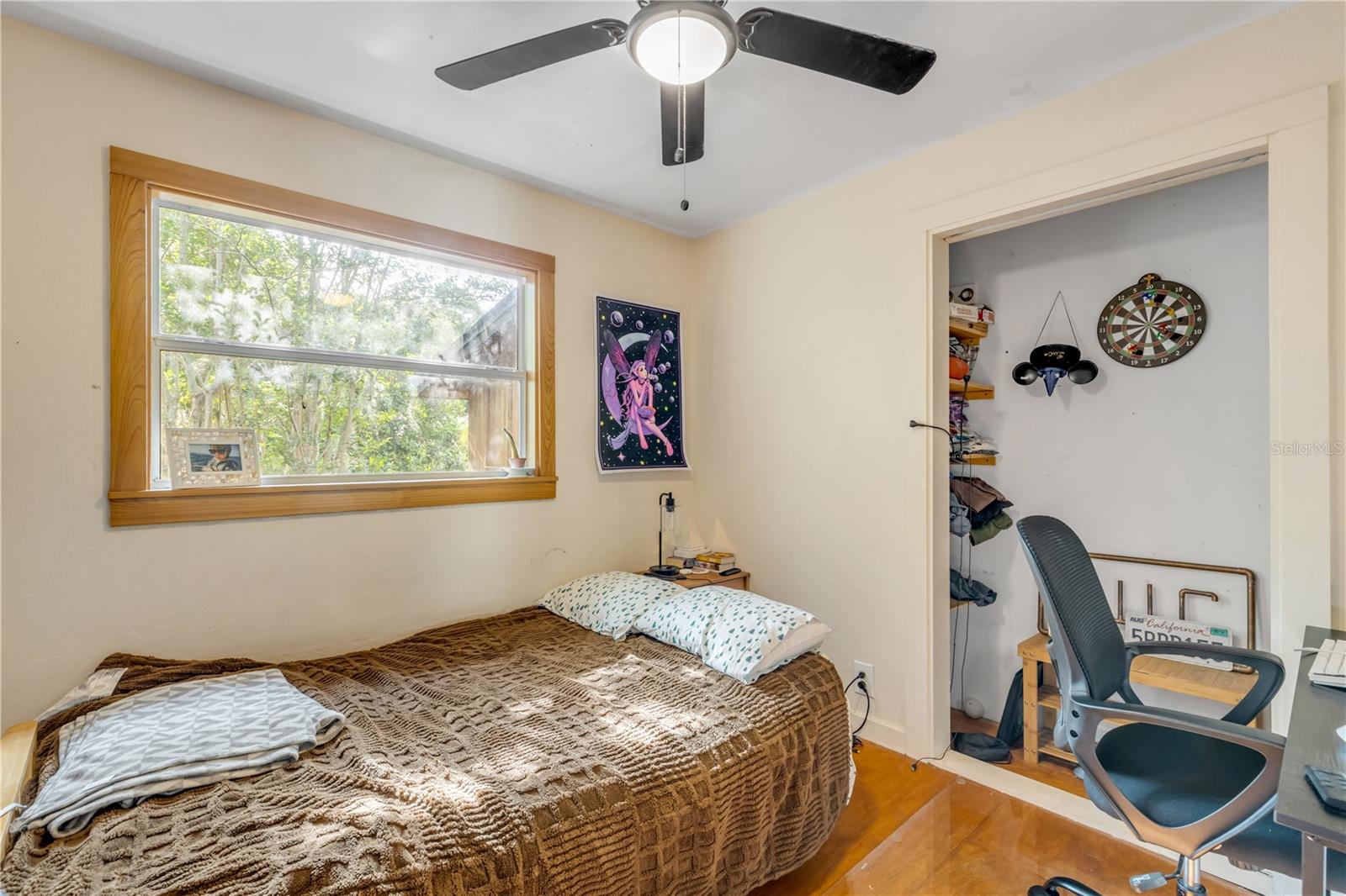 233 W ARIEL RD, EDGEWATER, FL, 32141