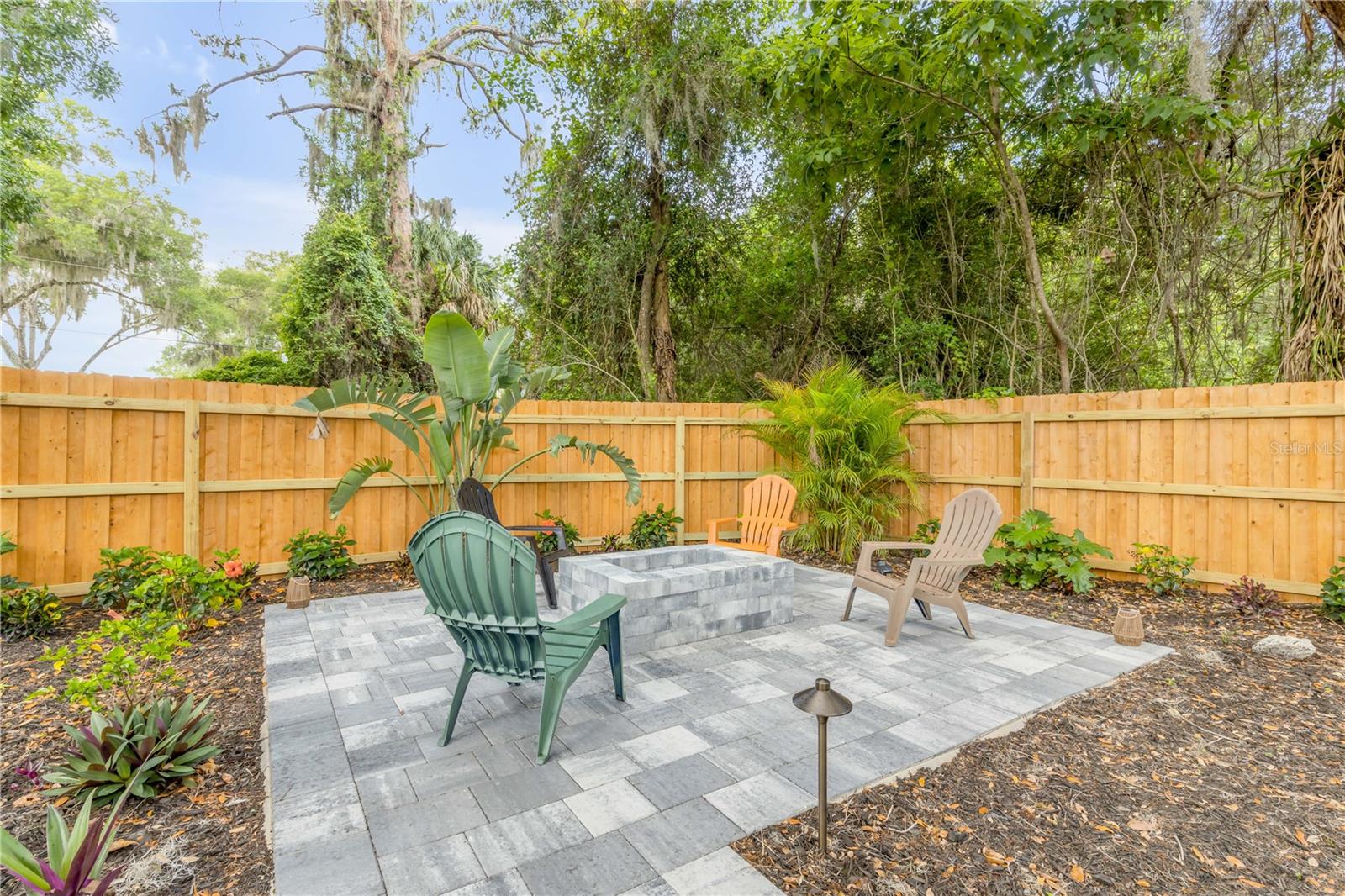 233 W ARIEL RD, EDGEWATER, FL, 32141
