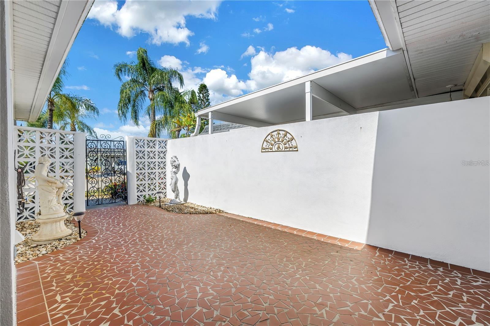 93 BOCA CIEGA POINT BLVD N #93, ST PETERSBURG, FL, 33708