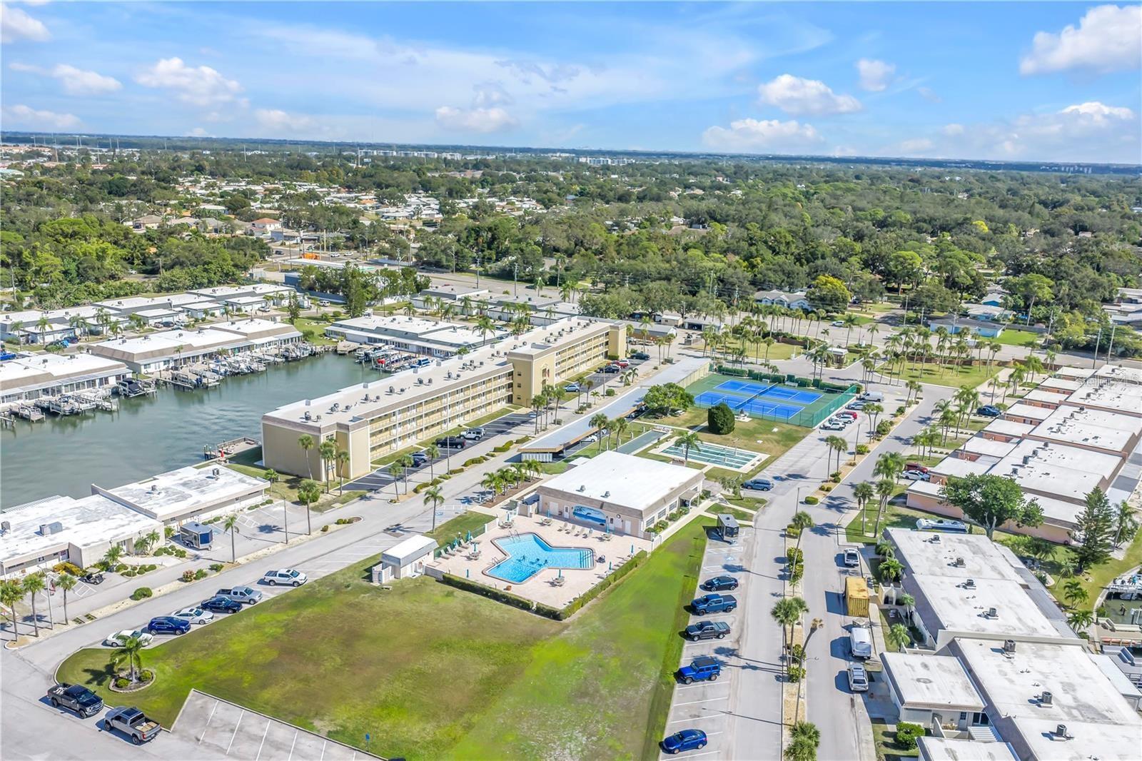 93 BOCA CIEGA POINT BLVD N #93, ST PETERSBURG, FL, 33708