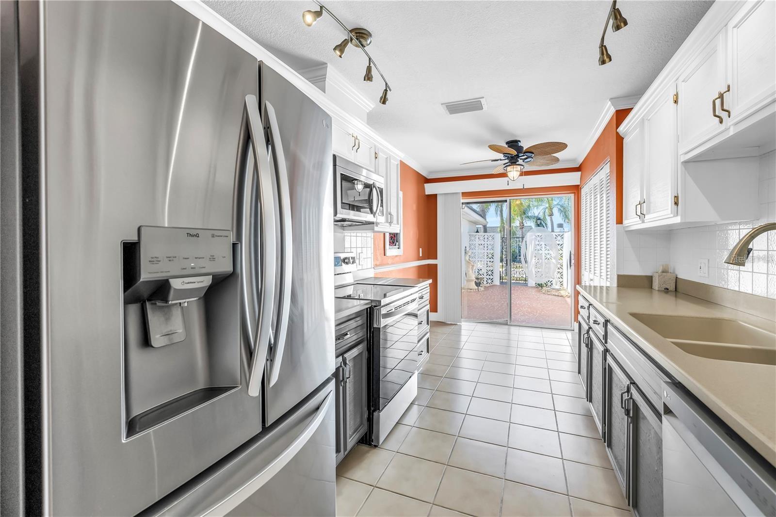 93 BOCA CIEGA POINT BLVD N #93, ST PETERSBURG, FL, 33708