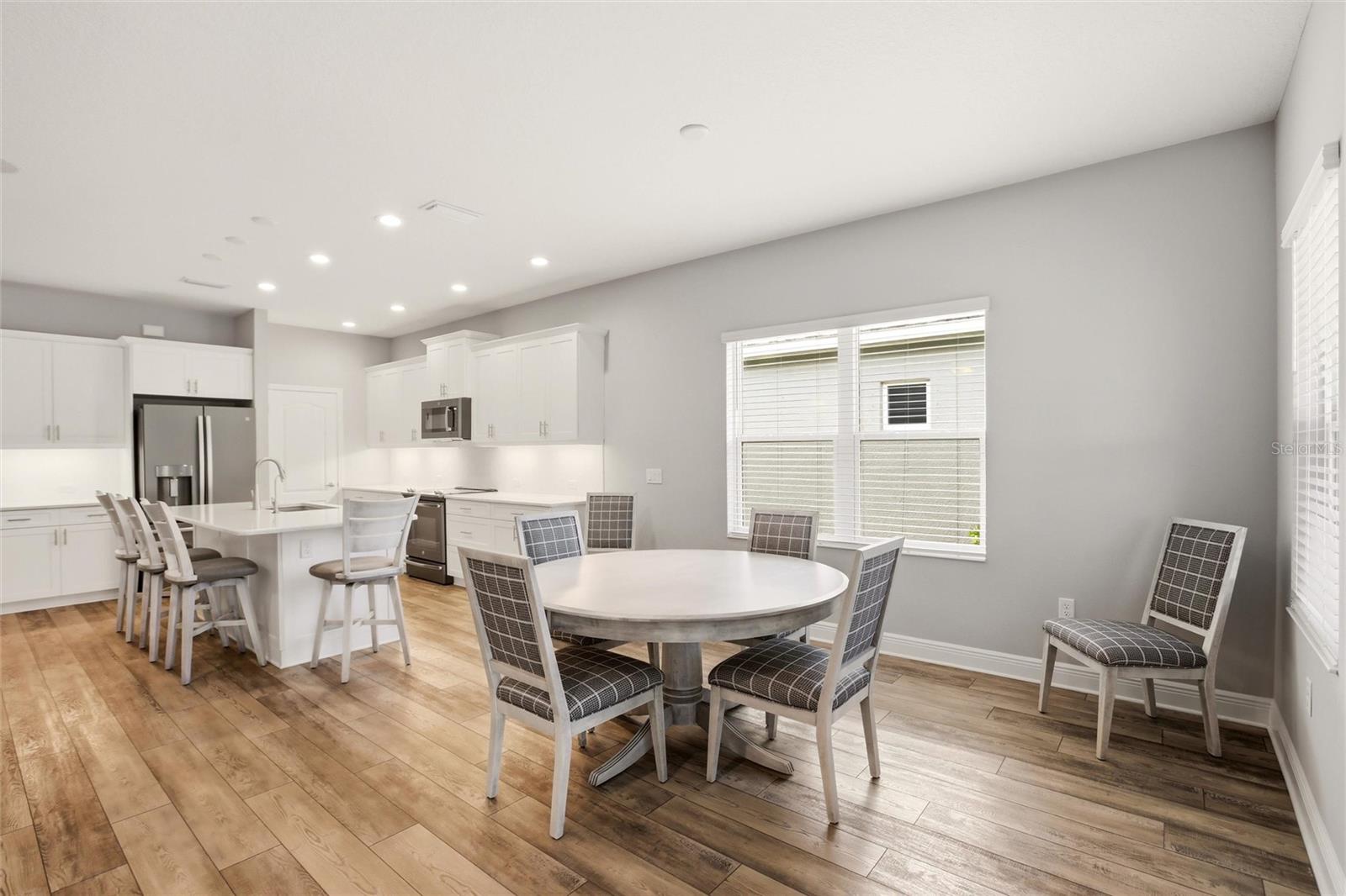 7545 RIDGELAKE CIR, BRADENTON, FL, 34203