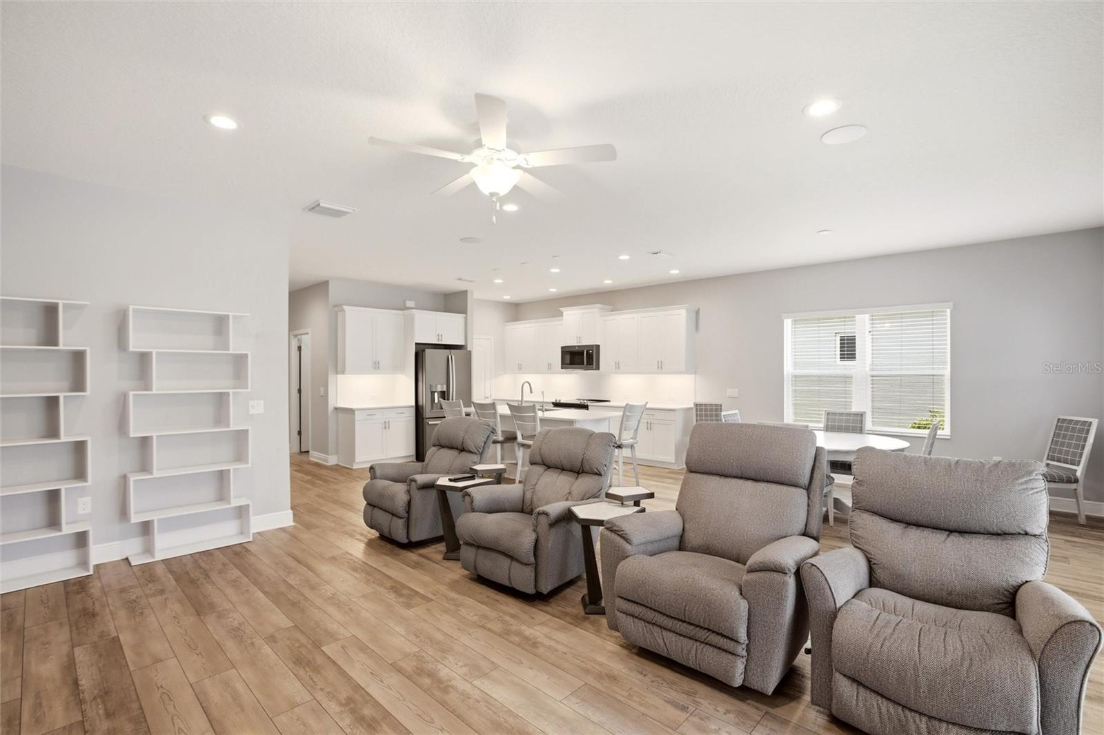 7545 RIDGELAKE CIR, BRADENTON, FL, 34203