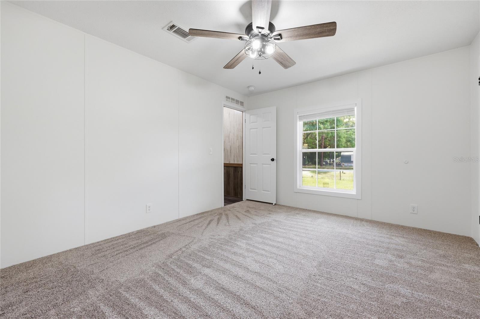 215 SW ALPINE PL, HIGH SPRINGS, FL, 32643