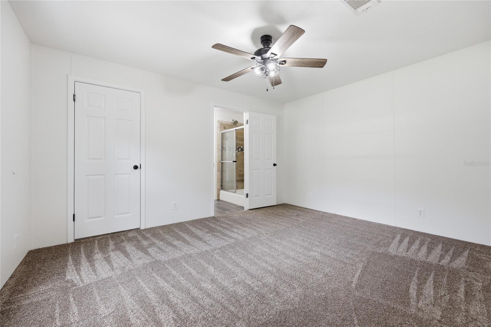215 SW ALPINE PL, HIGH SPRINGS, FL, 32643