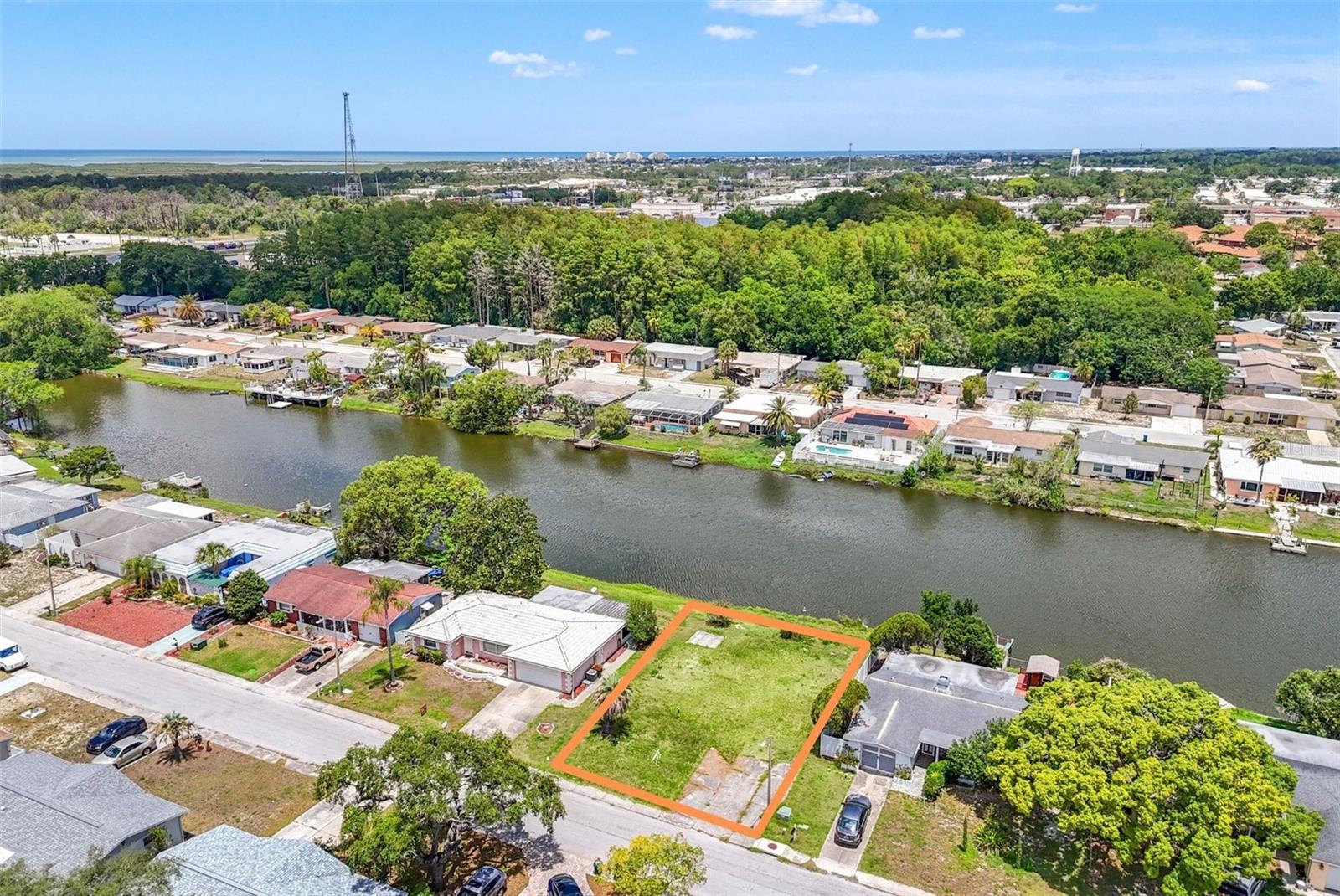 7211 ASHWOOD DR, PORT RICHEY, FL, 34668