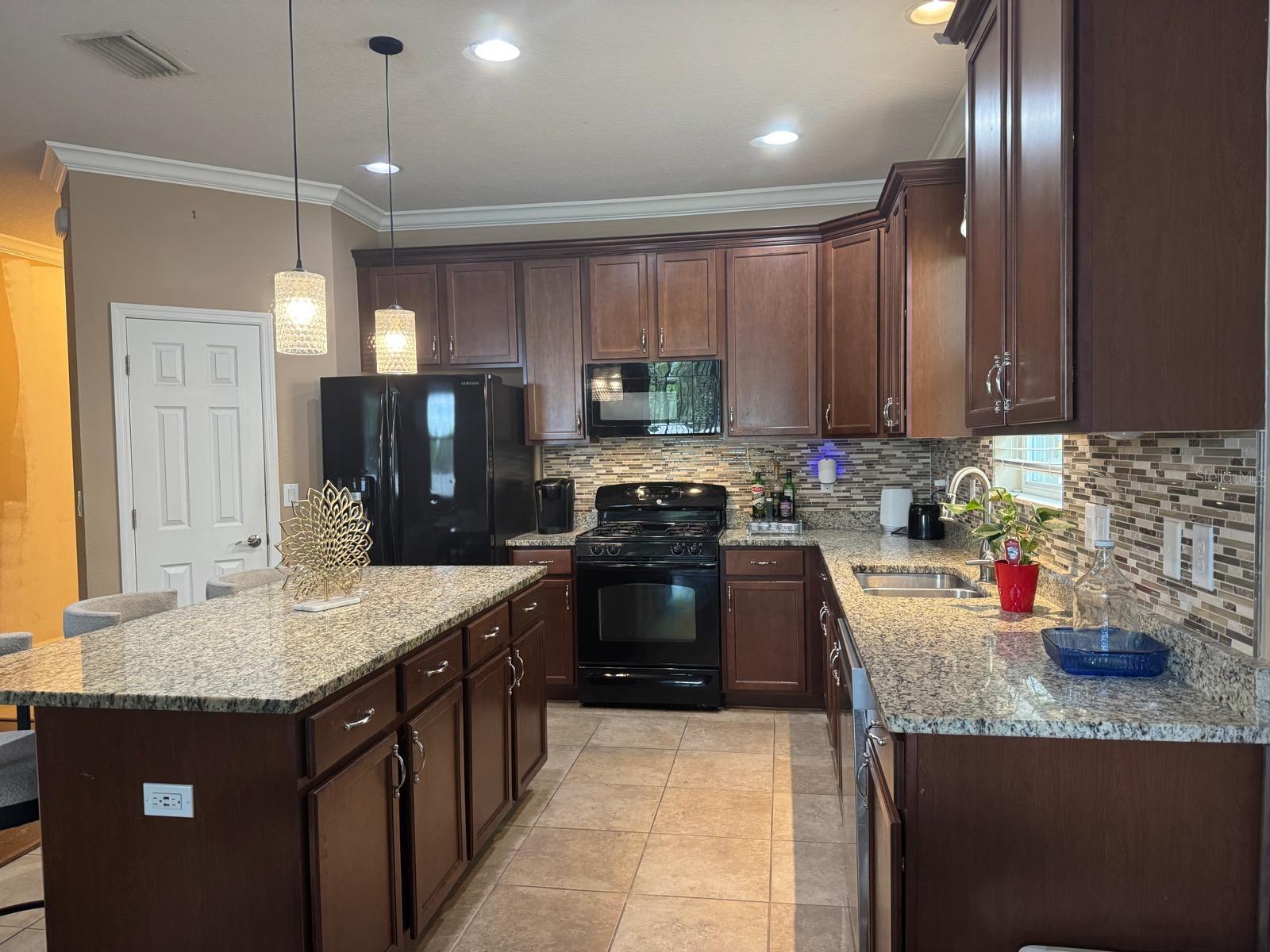 5711 ARBOR WOOD CT, BRADENTON, FL, 34203