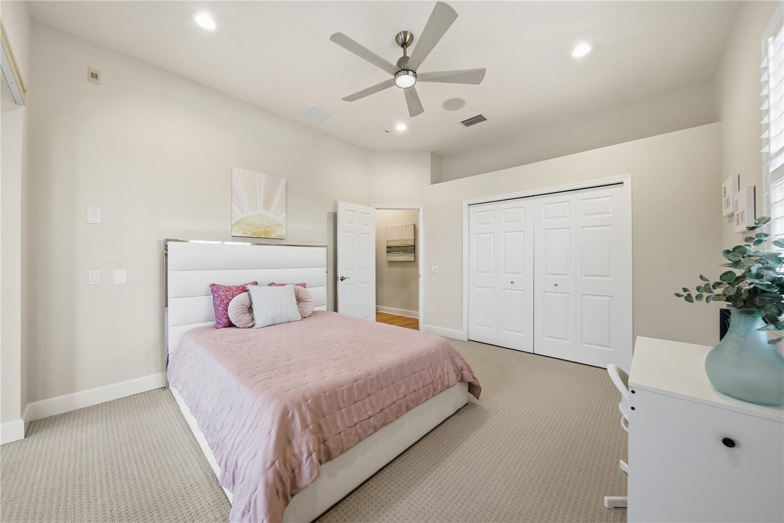 17210 BROADOAK DR, TAMPA, FL, 33647