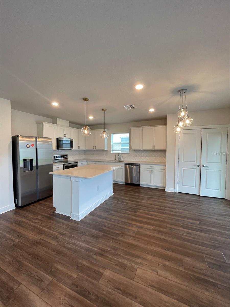 30555 THUNDERBIRD DR, WESLEY CHAPEL, FL, 33545