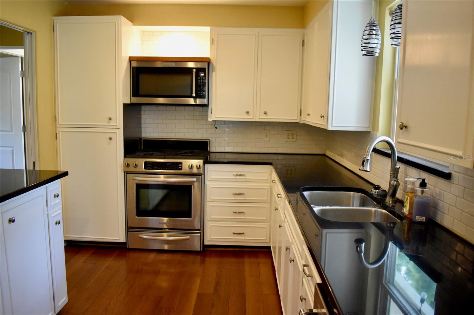 2200 E GORE ST, ORLANDO, FL, 32806