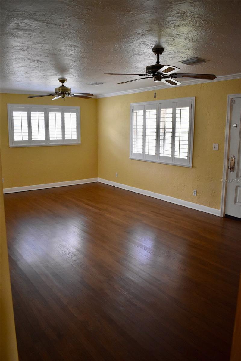 2200 E GORE ST, ORLANDO, FL, 32806