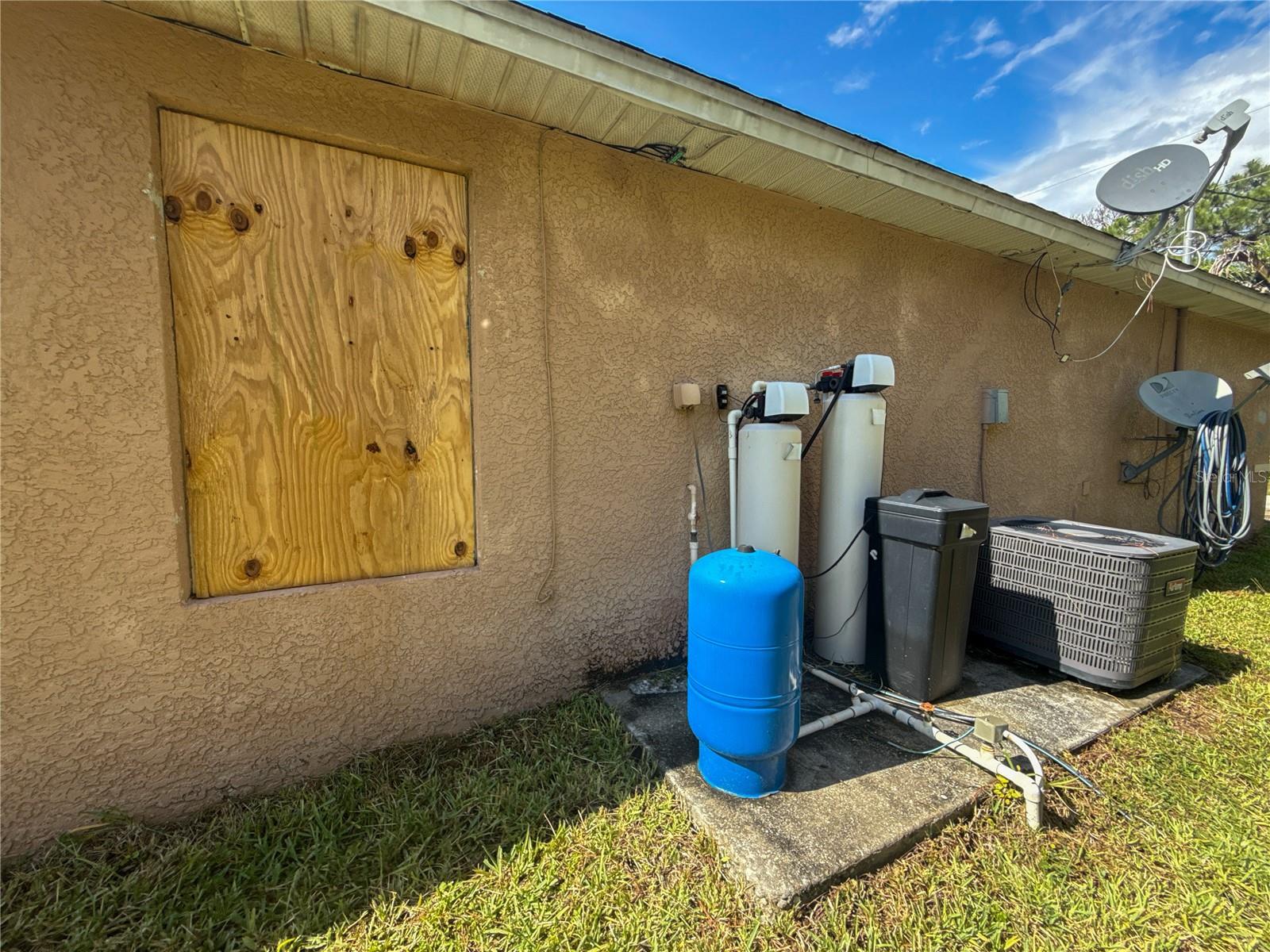 954 MARILYN AVE S, LEHIGH ACRES, FL, 33974