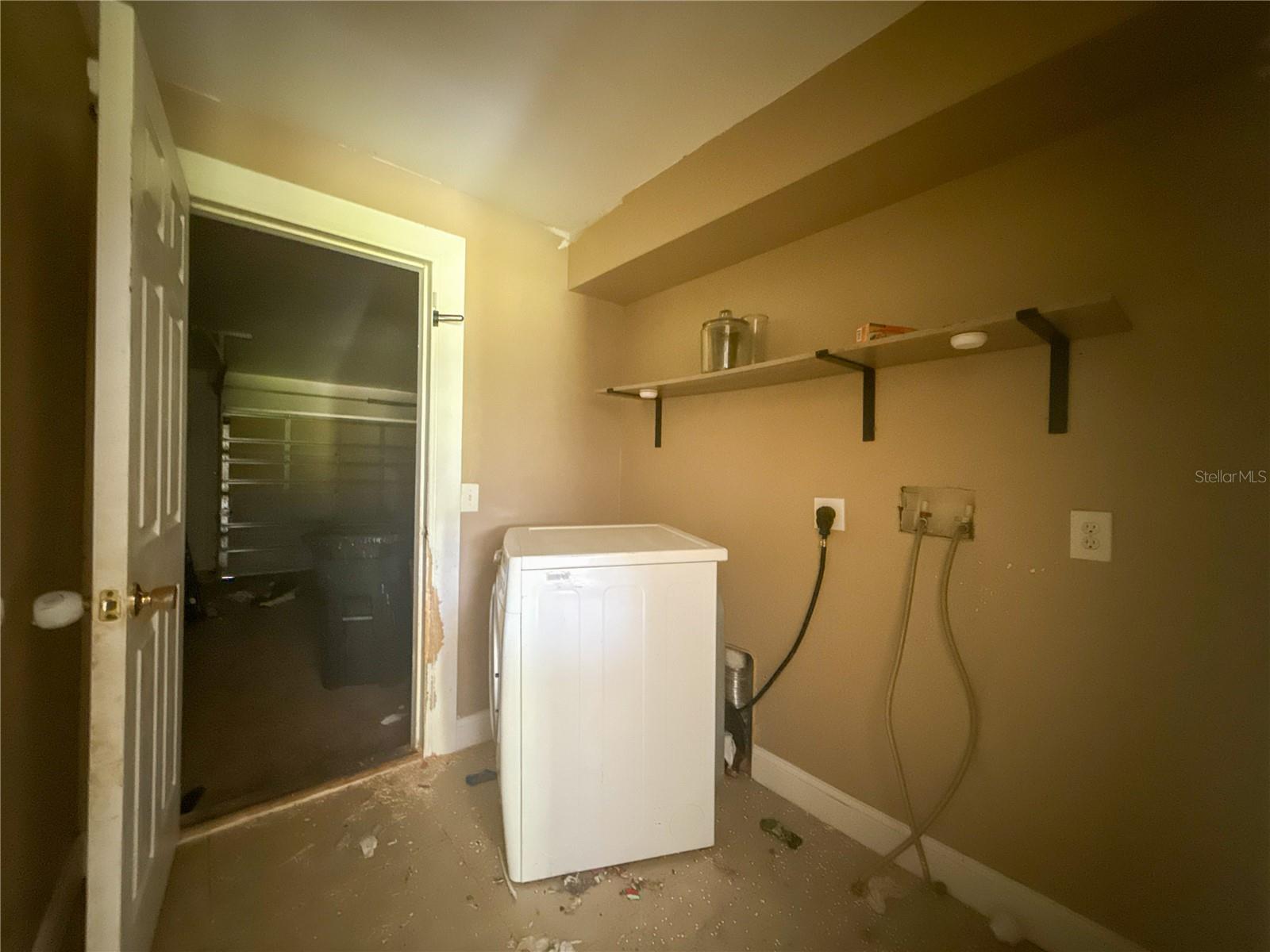 954 MARILYN AVE S, LEHIGH ACRES, FL, 33974