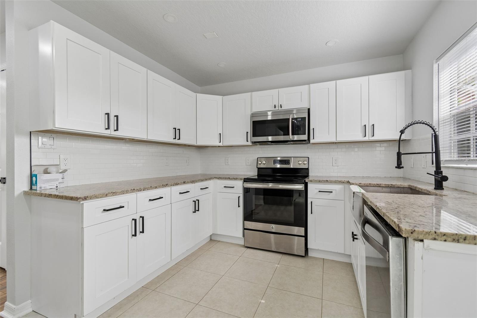 3801 MACHADO ST, TAMPA, FL, 33610