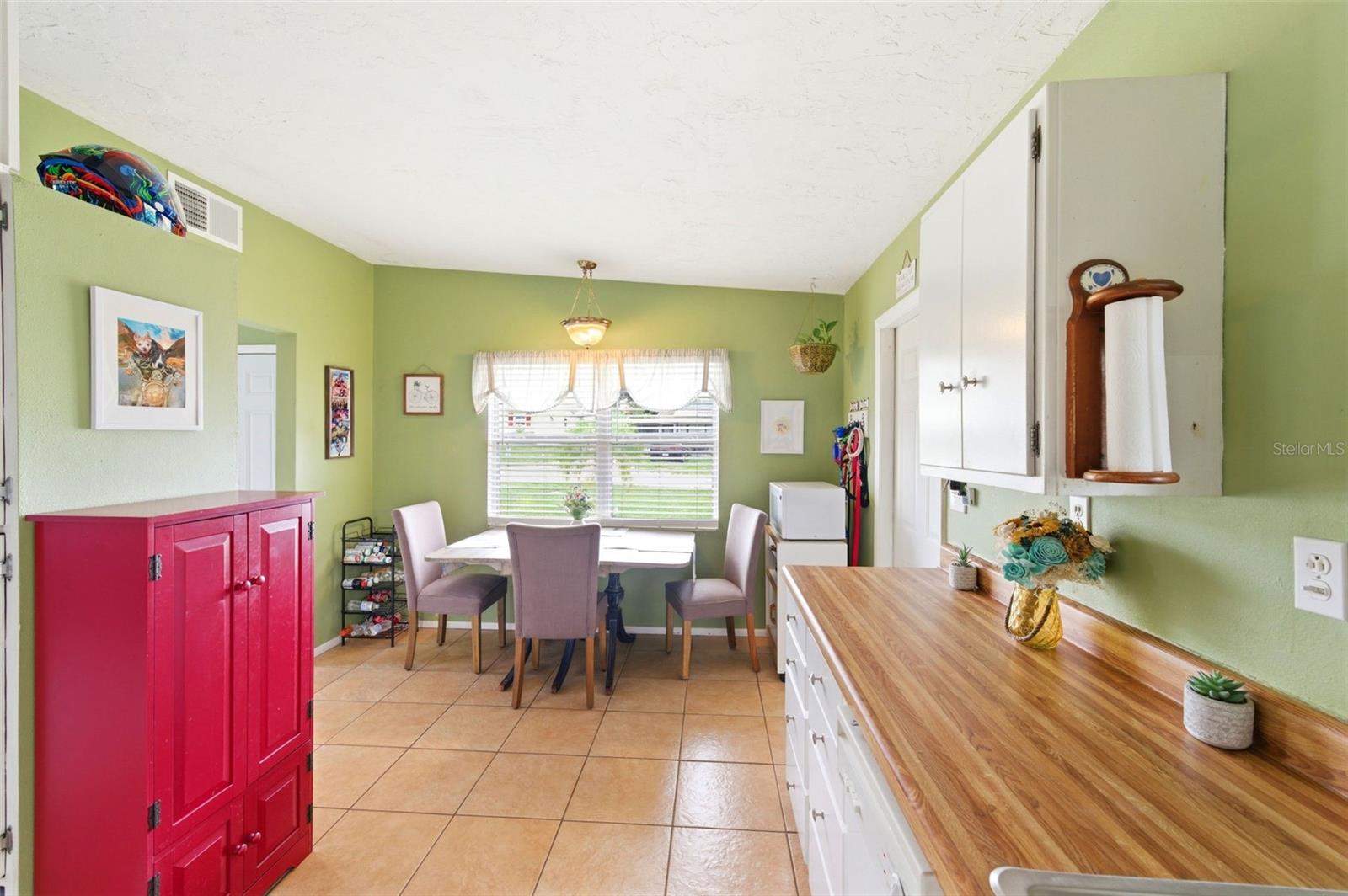 100 AVERY AVE, CRYSTAL BEACH, FL, 34681