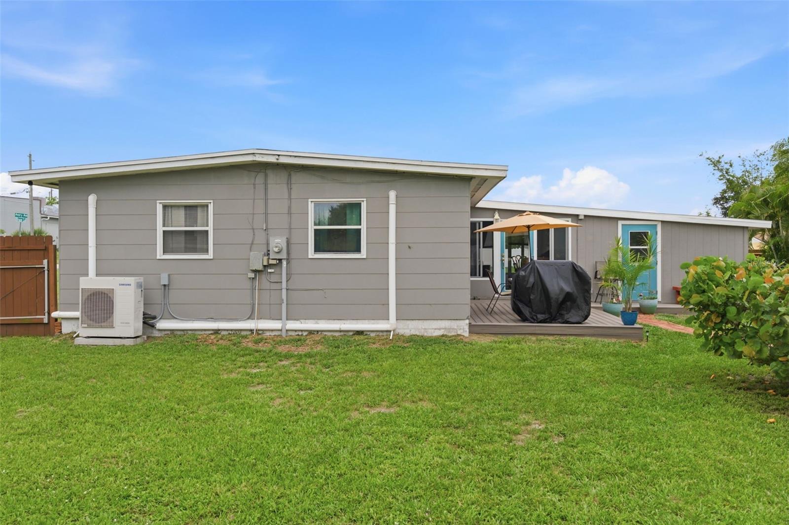 100 AVERY AVE, CRYSTAL BEACH, FL, 34681