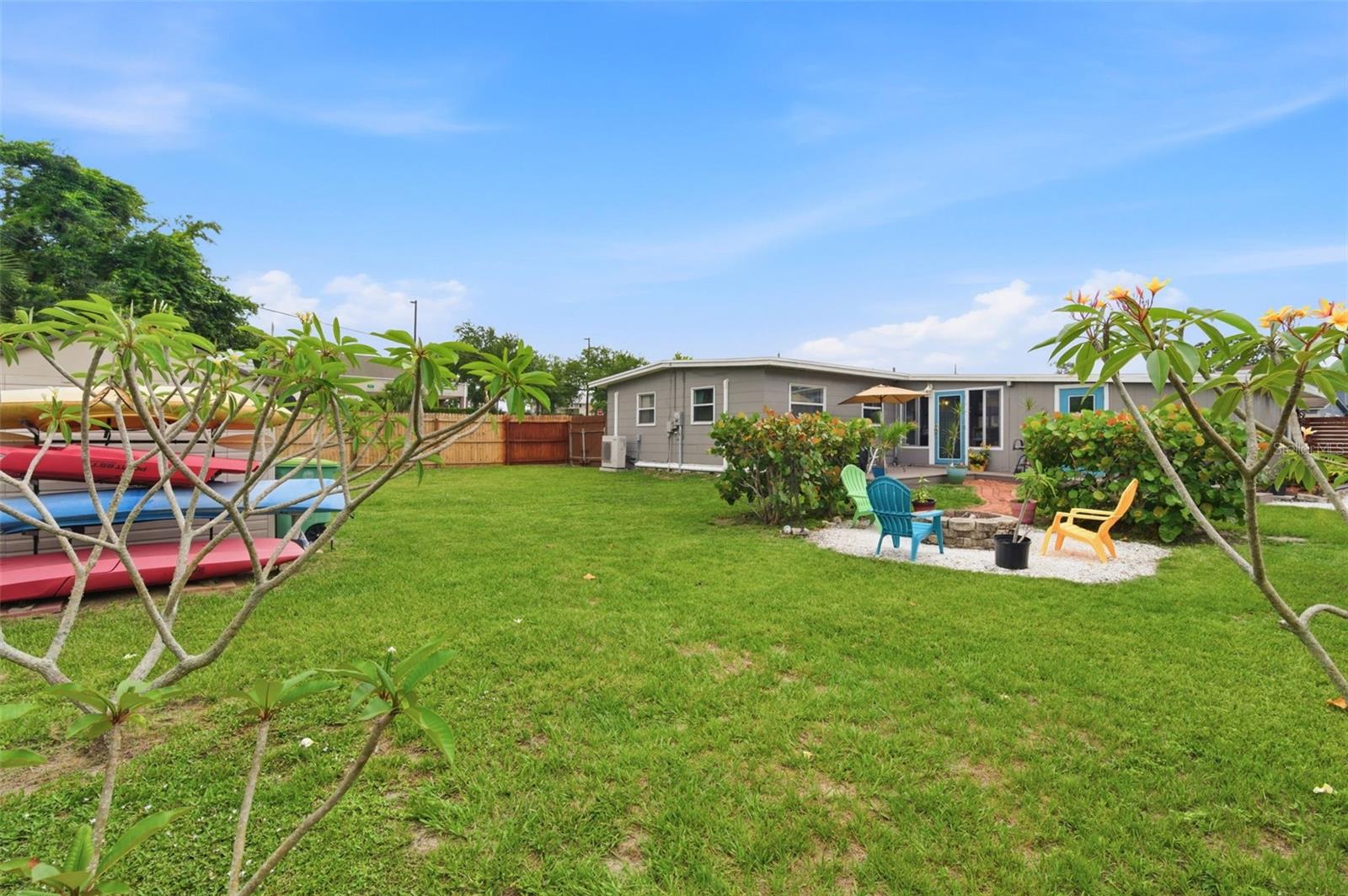 100 AVERY AVE, CRYSTAL BEACH, FL, 34681