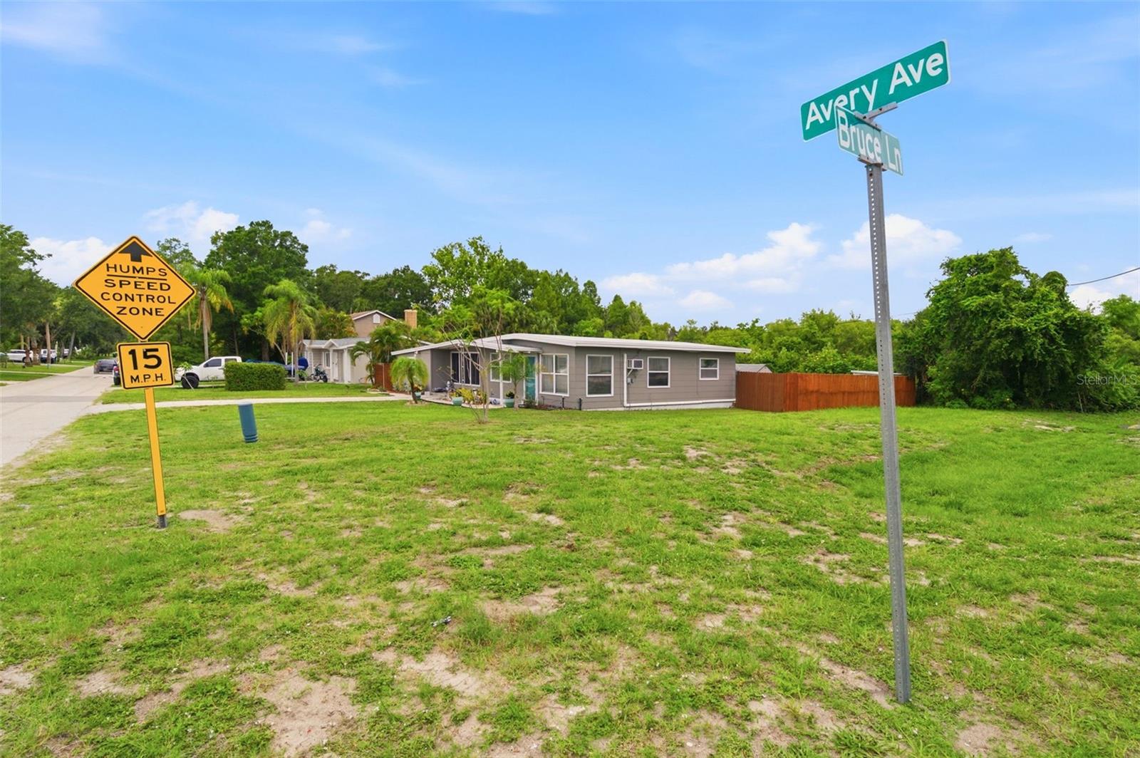 100 AVERY AVE, CRYSTAL BEACH, FL, 34681