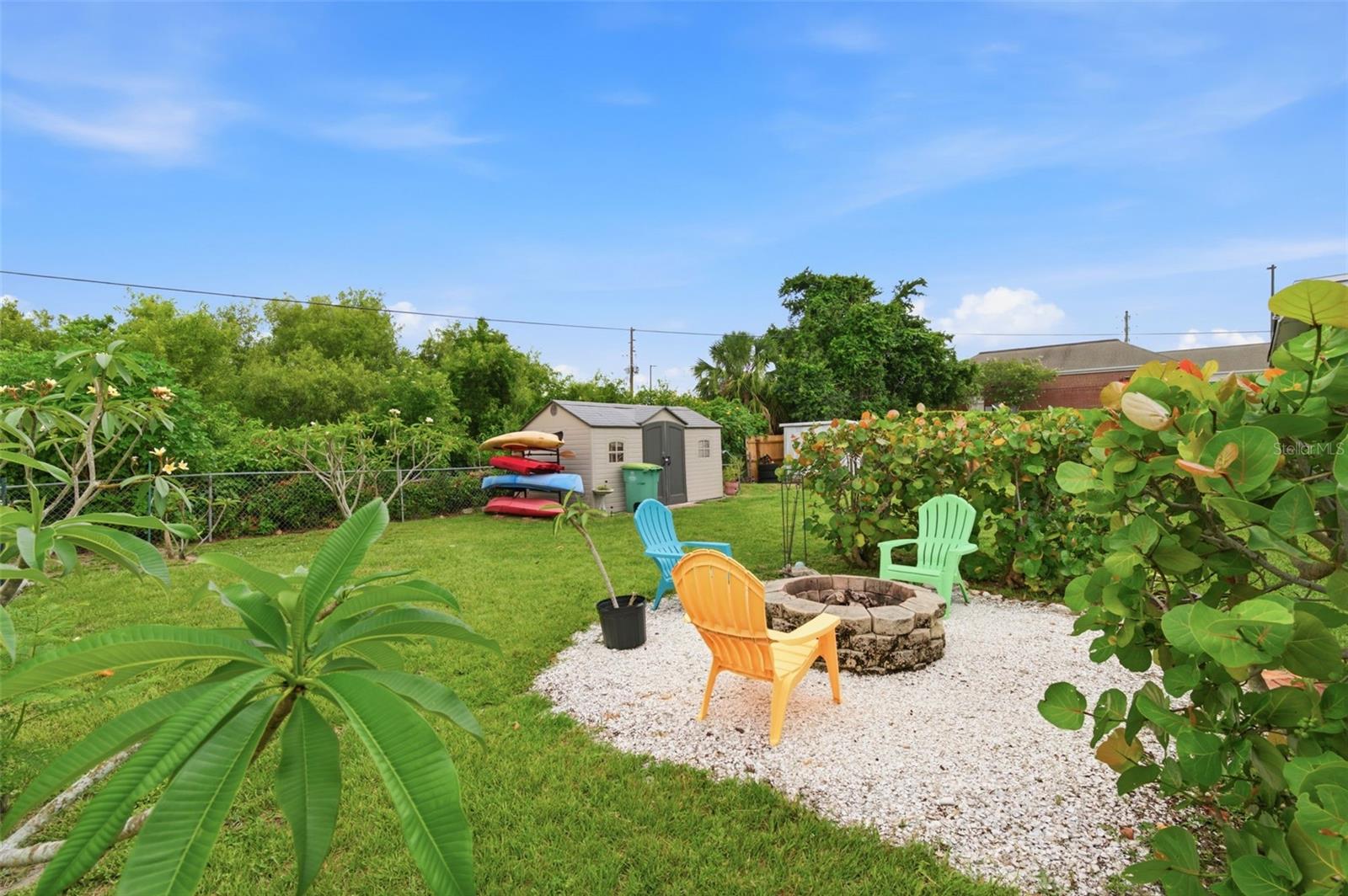 100 AVERY AVE, CRYSTAL BEACH, FL, 34681
