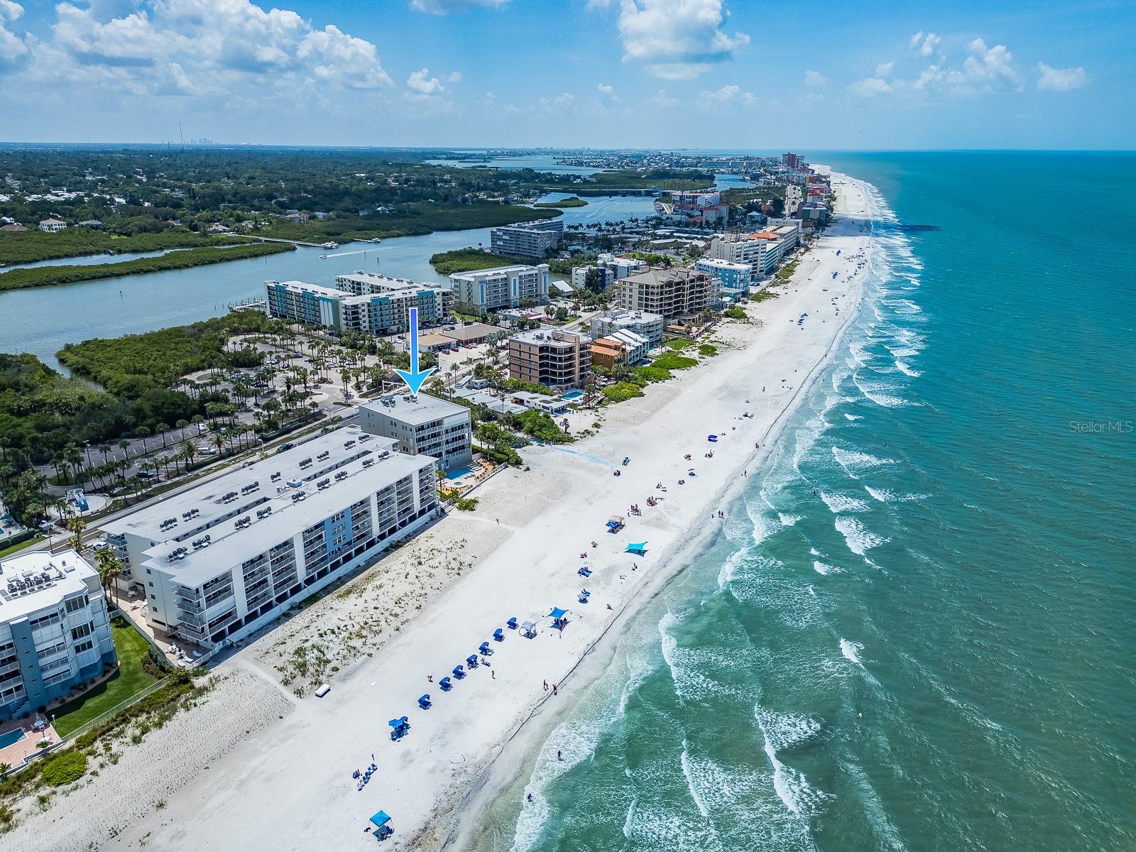 19600 GULF BLVD #102, INDIAN SHORES, FL, 33785