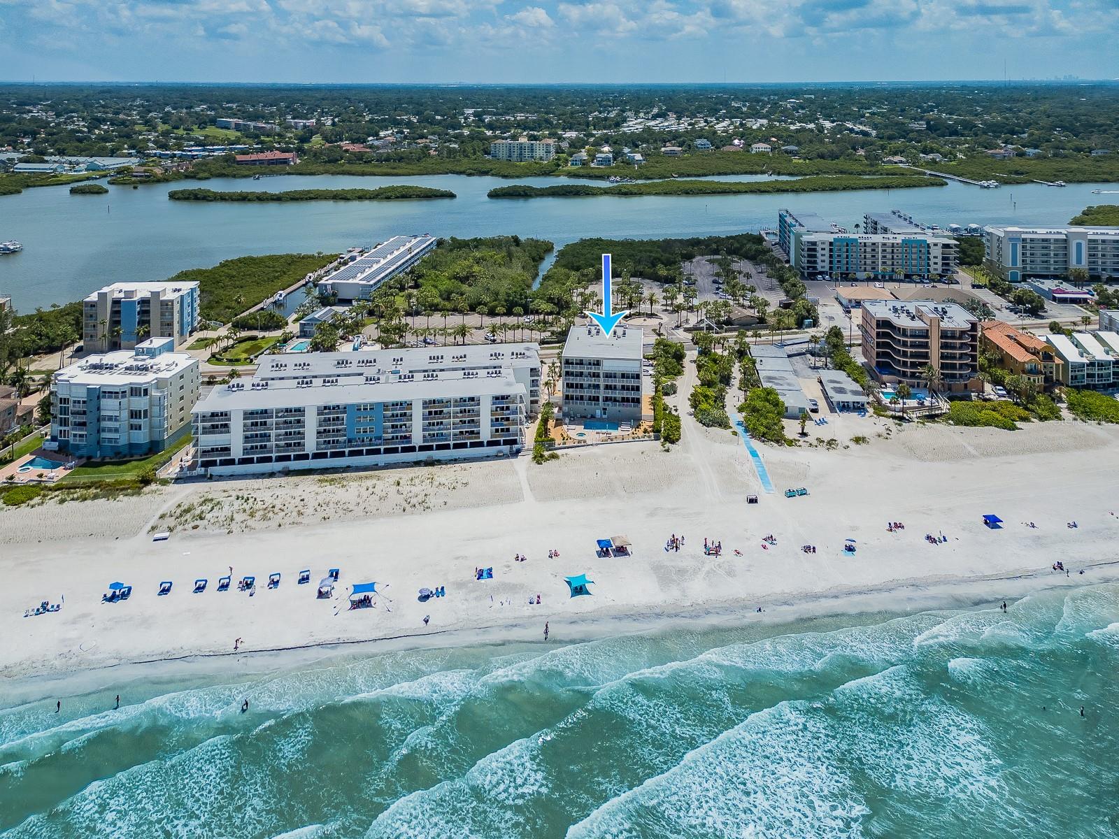 19600 GULF BLVD #102, INDIAN SHORES, FL, 33785