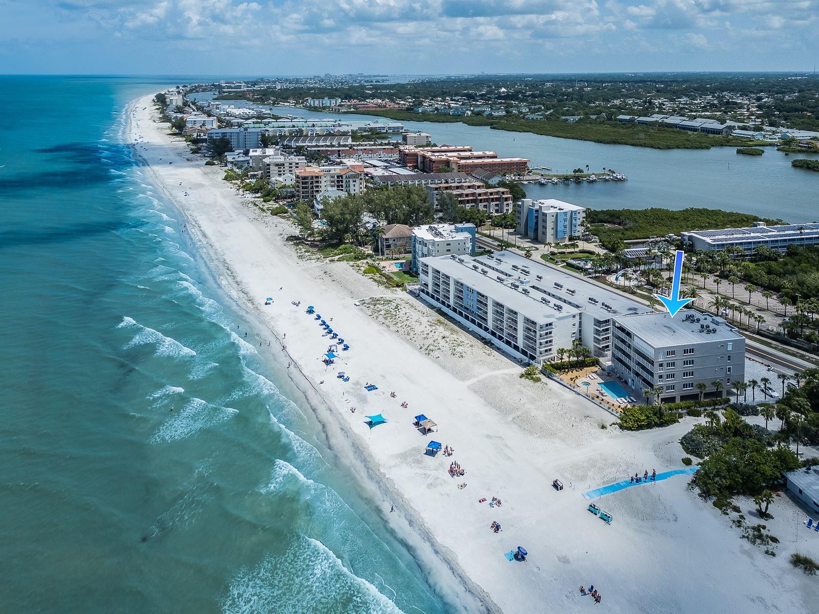 19600 GULF BLVD #102, INDIAN SHORES, FL, 33785
