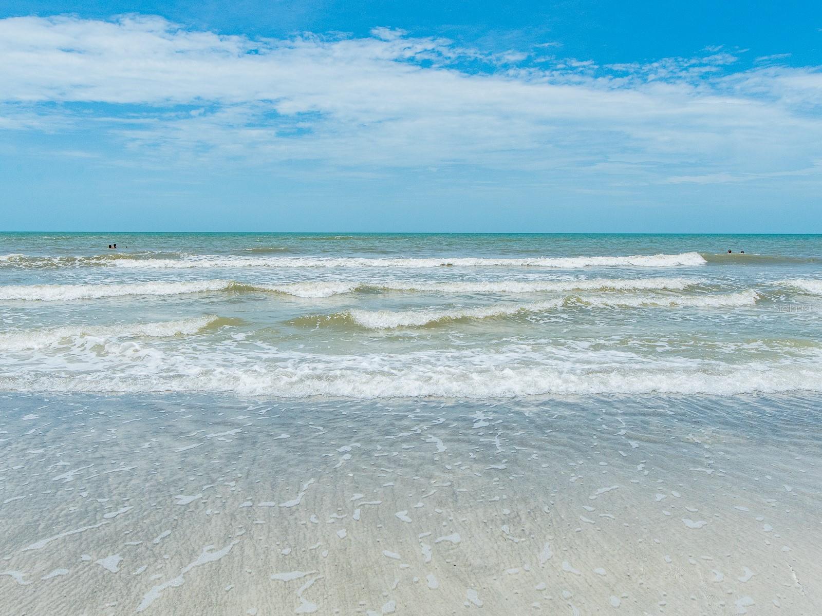 19600 GULF BLVD #102, INDIAN SHORES, FL, 33785