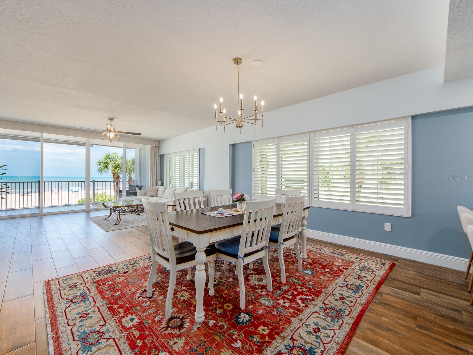 19600 GULF BLVD #102, INDIAN SHORES, FL, 33785