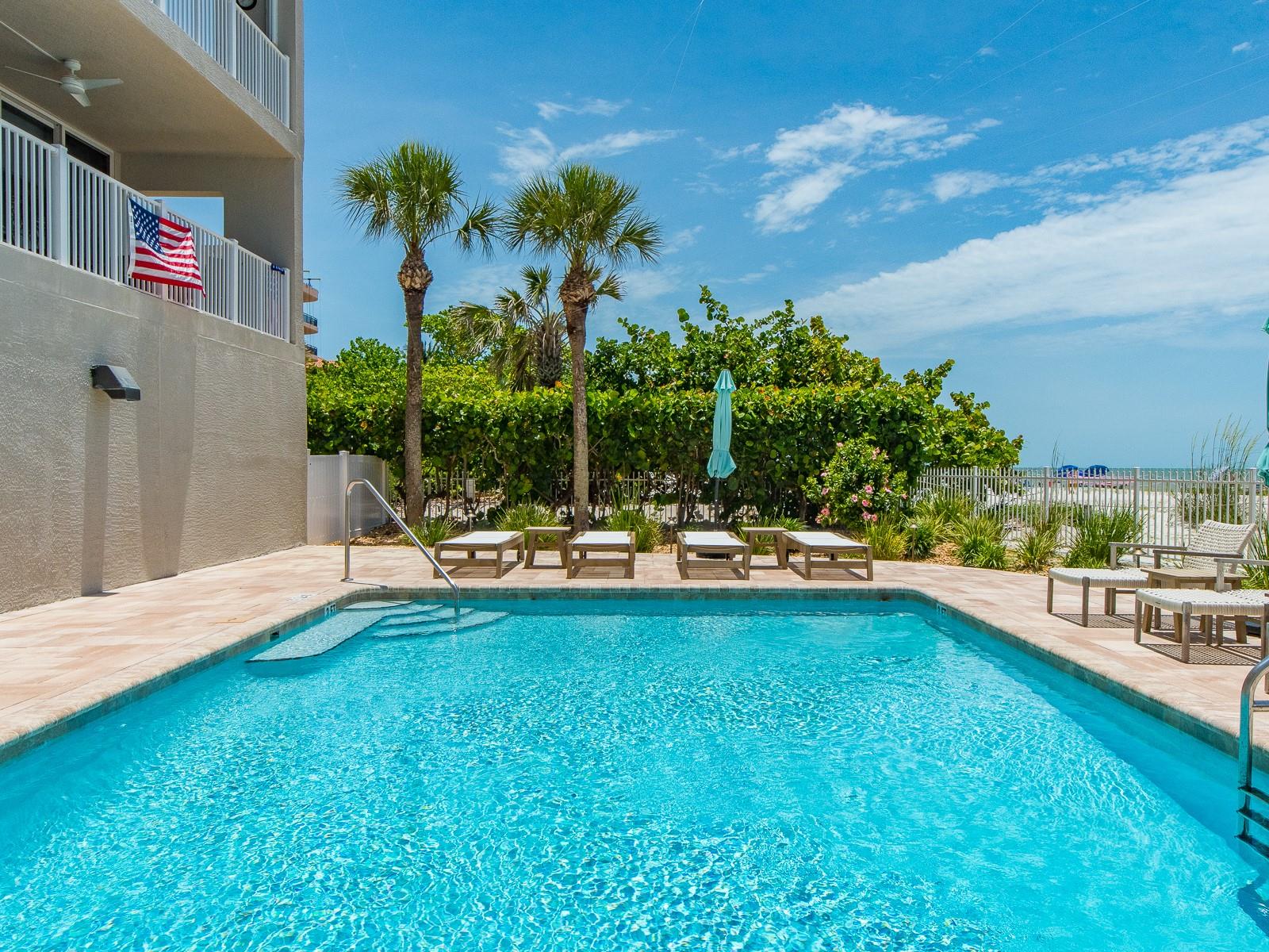 19600 GULF BLVD #102, INDIAN SHORES, FL, 33785