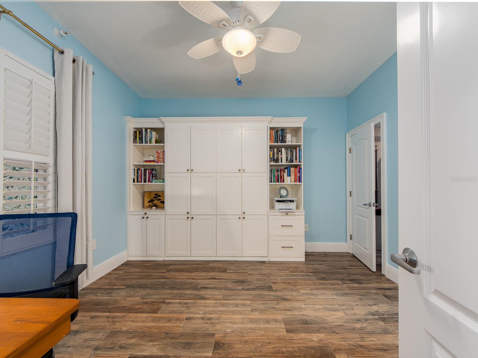 19600 GULF BLVD #102, INDIAN SHORES, FL, 33785